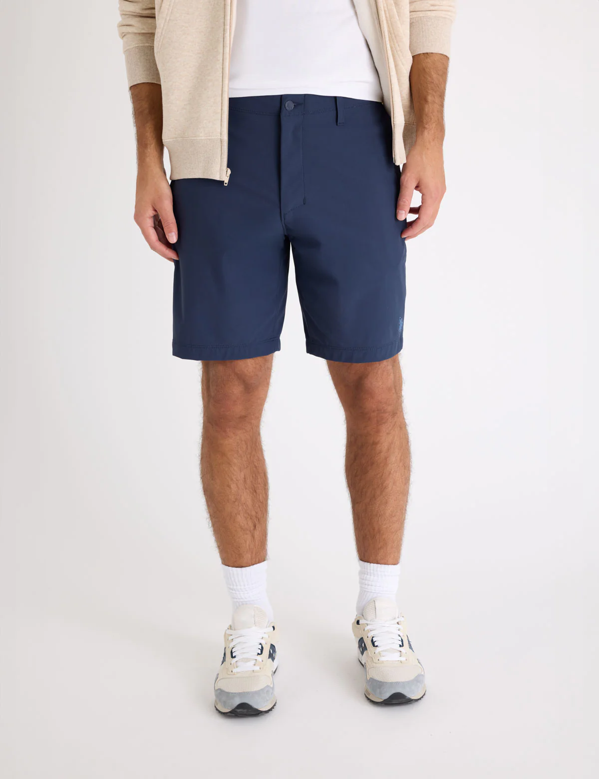 9" COMFORT WAIST TECH SHORTS