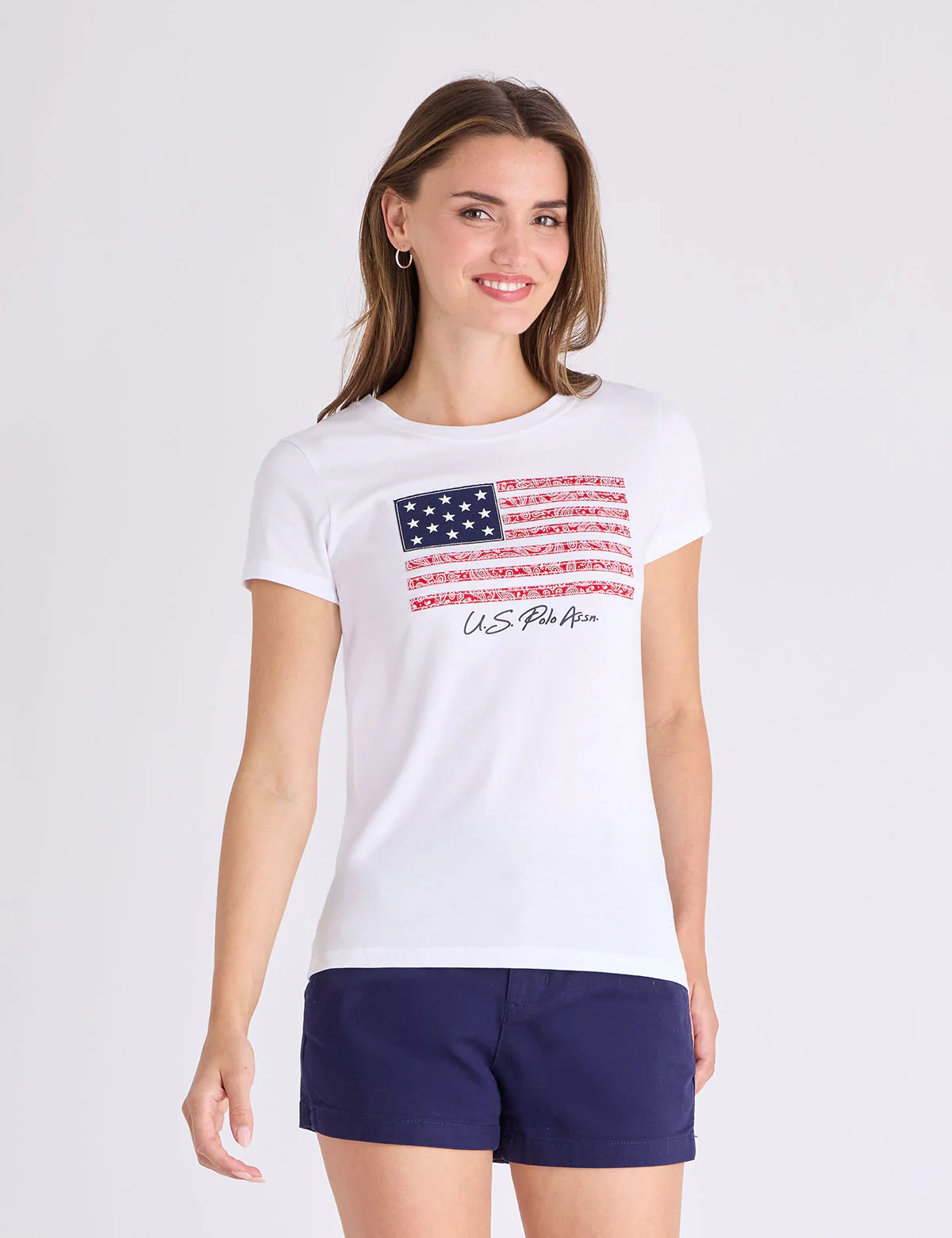 BANDANA FLAG APPLIQUE SEMI SCOOP T-SHIRT - Image 3