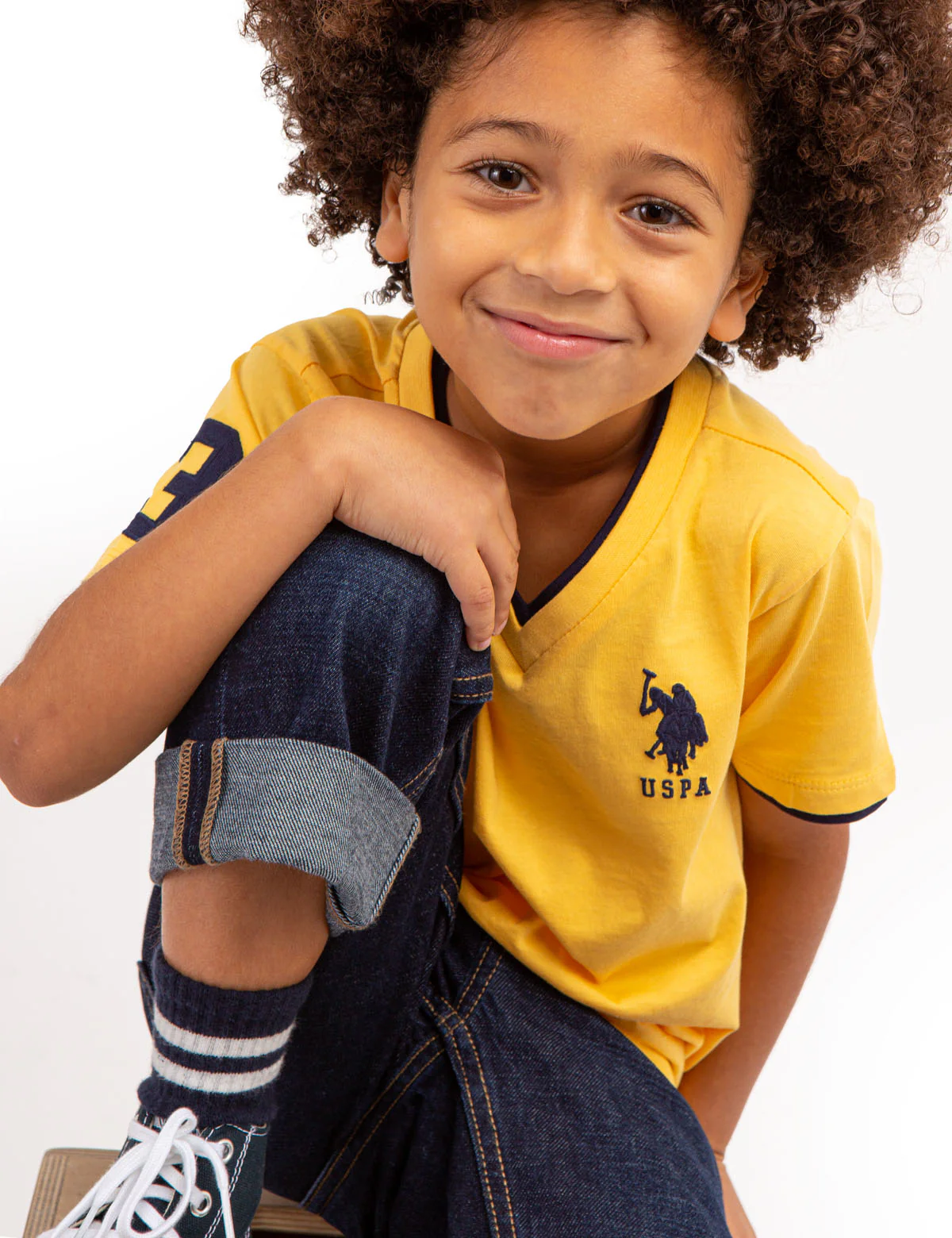 BOYS BASIC V-NECK T-SHIRT - Image 12