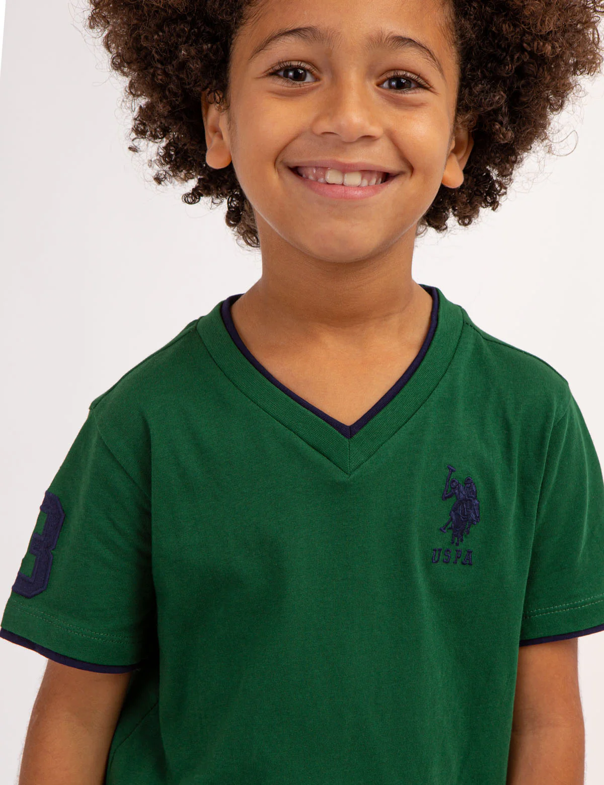 BOYS BASIC V-NECK T-SHIRT - Image 14