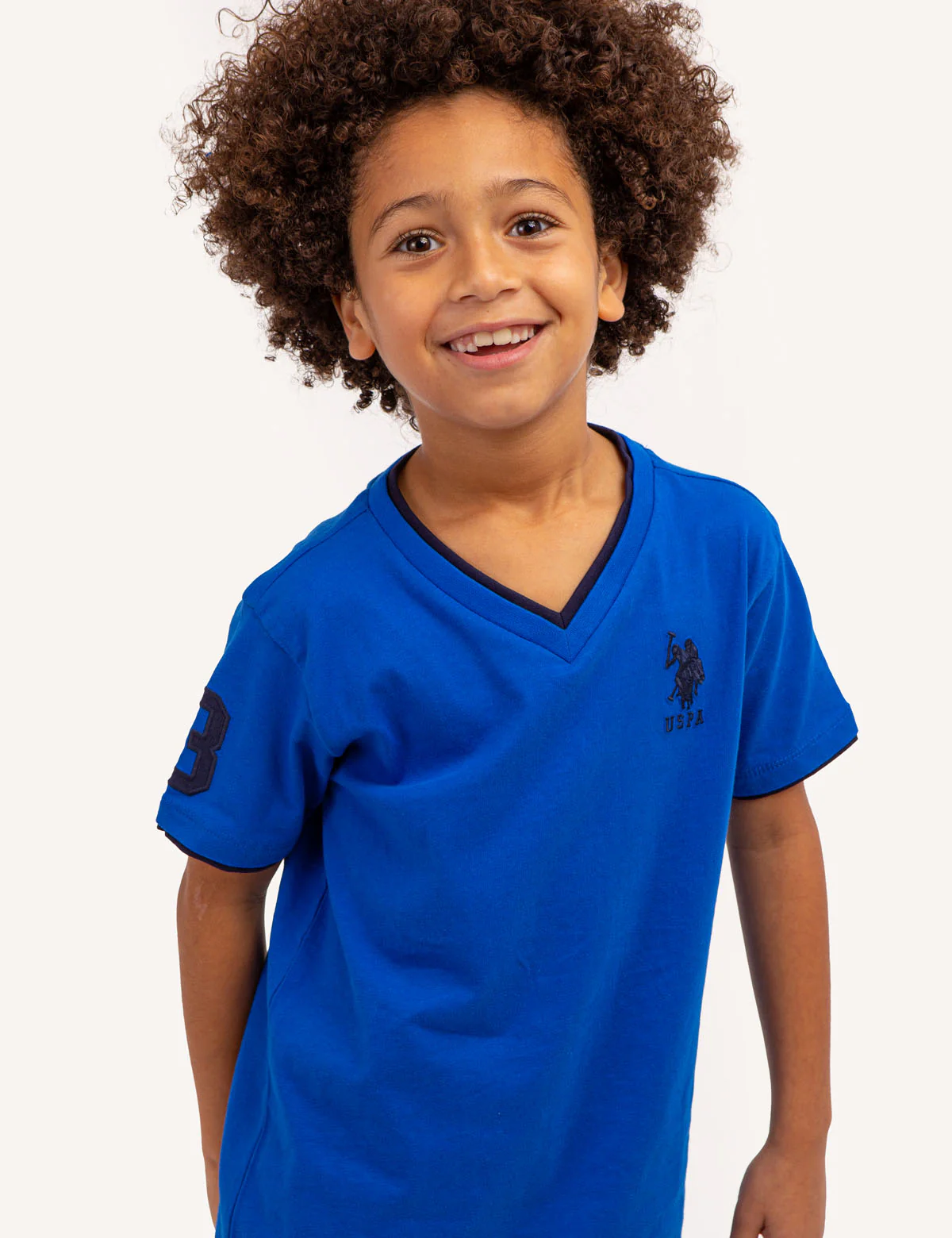 BOYS BASIC V-NECK T-SHIRT - Image 19