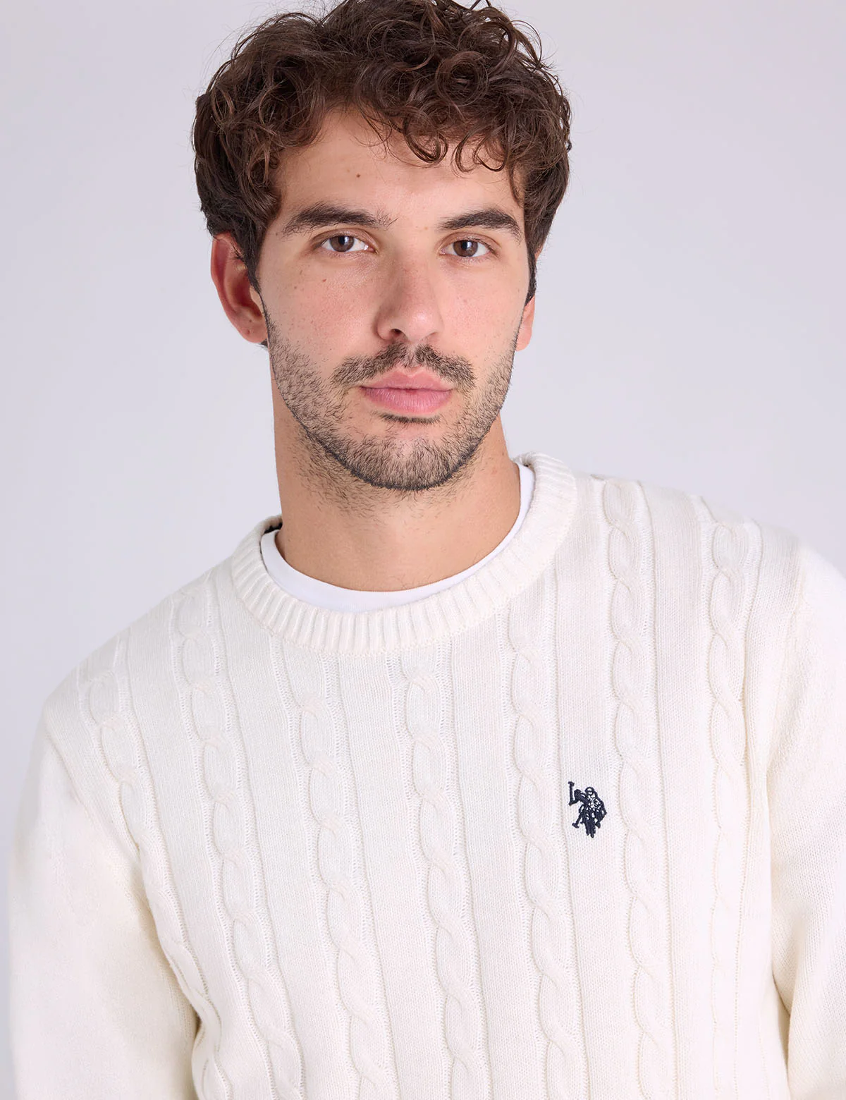 CABLE CREW NECK SWEATER - Image 11
