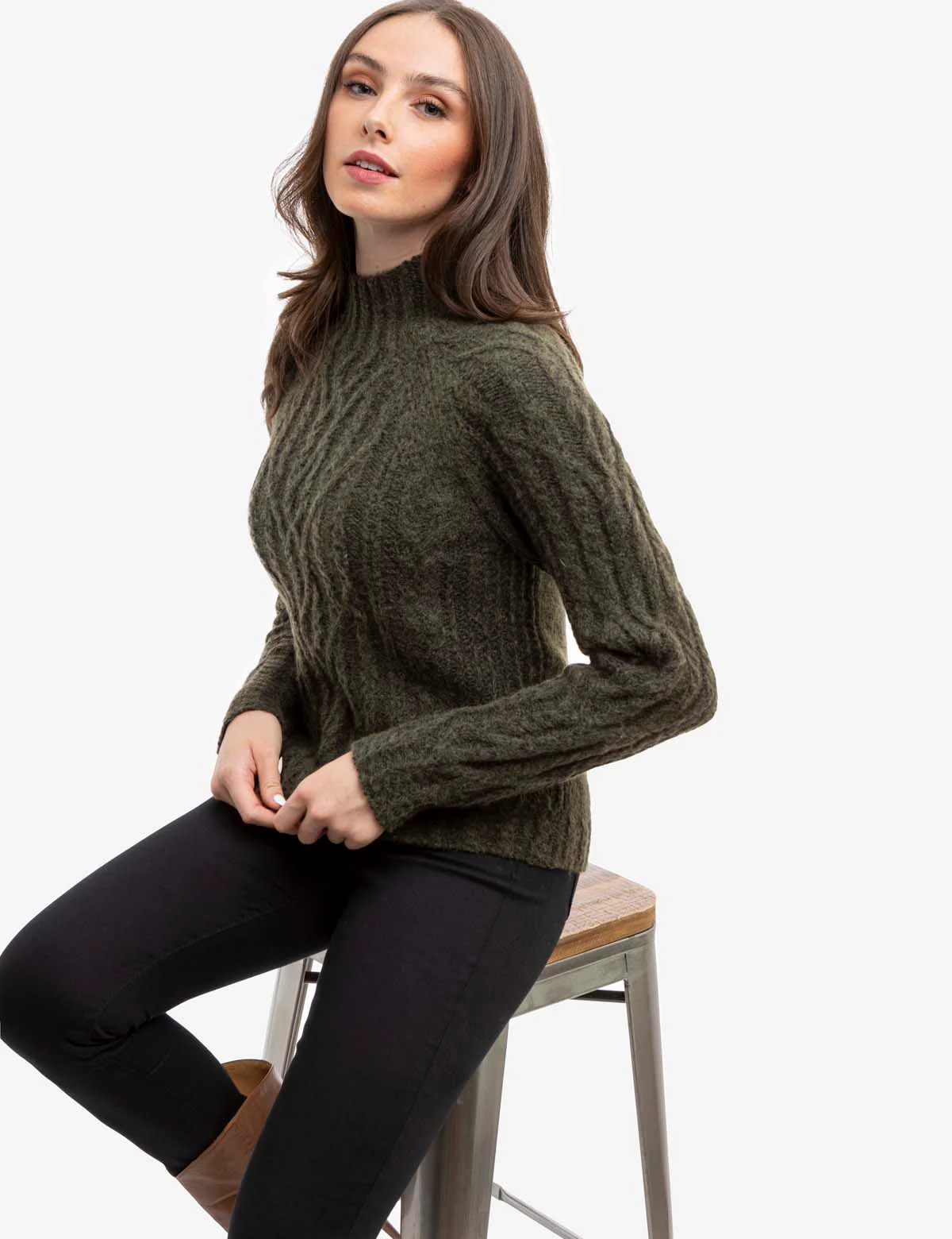 CHUNKY MOCK NECK CABLE SWEATER - Image 8