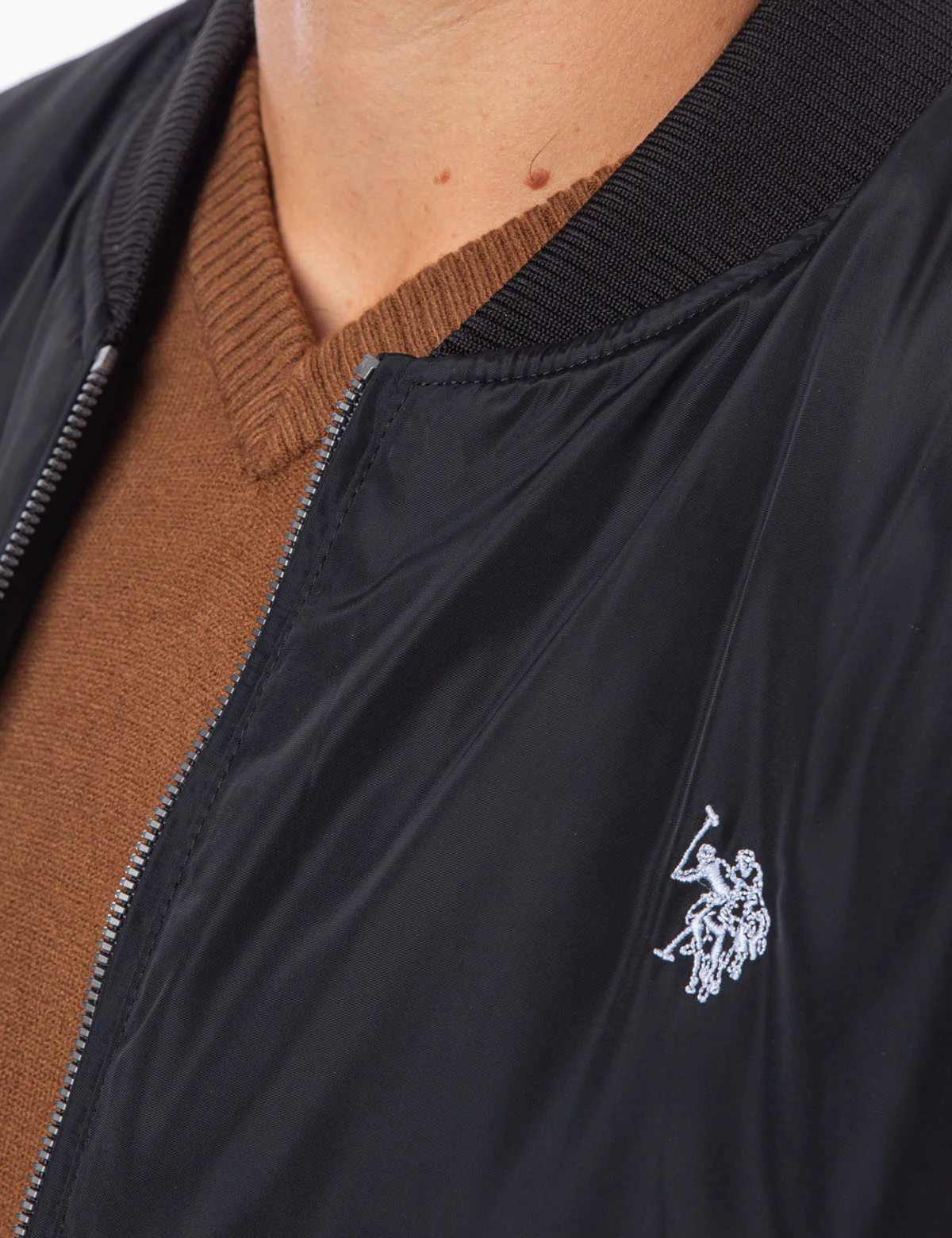 CLASSIC BOMBER JACKET - Image 10