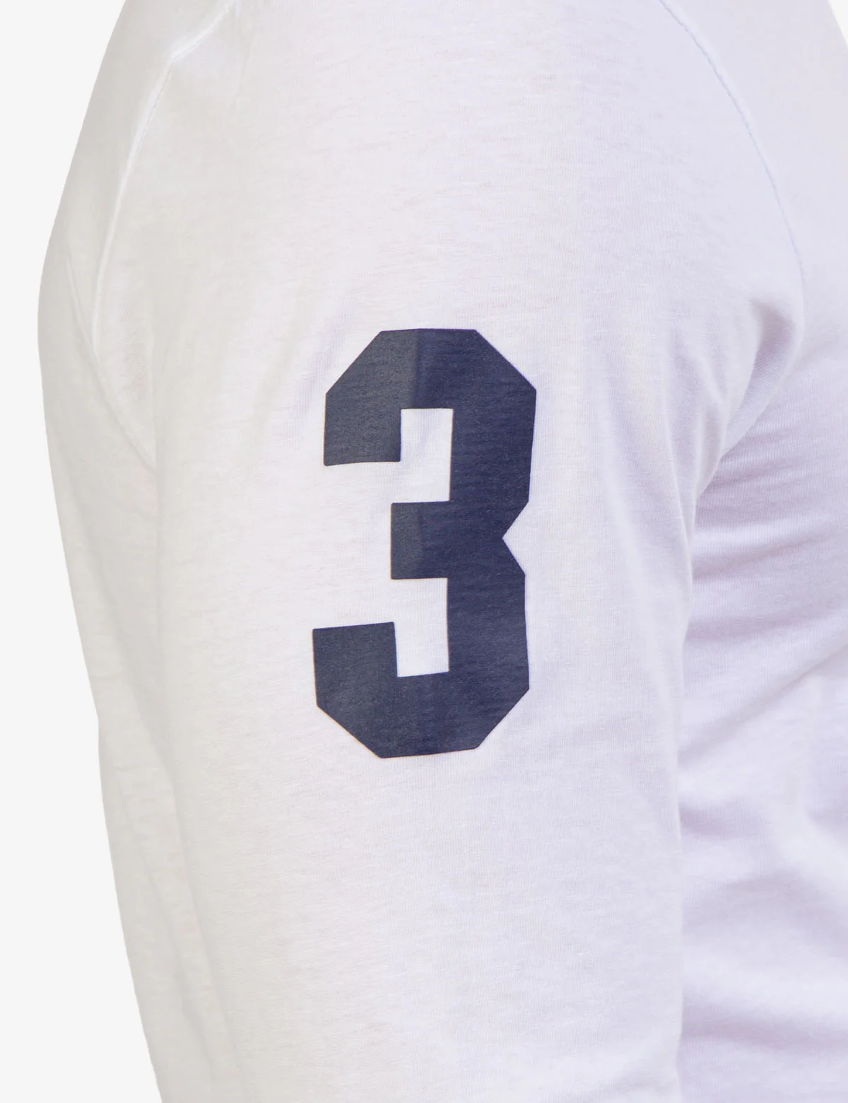 CREW NECK LONG SLEEVE LOGO T-SHIRT - Image 11