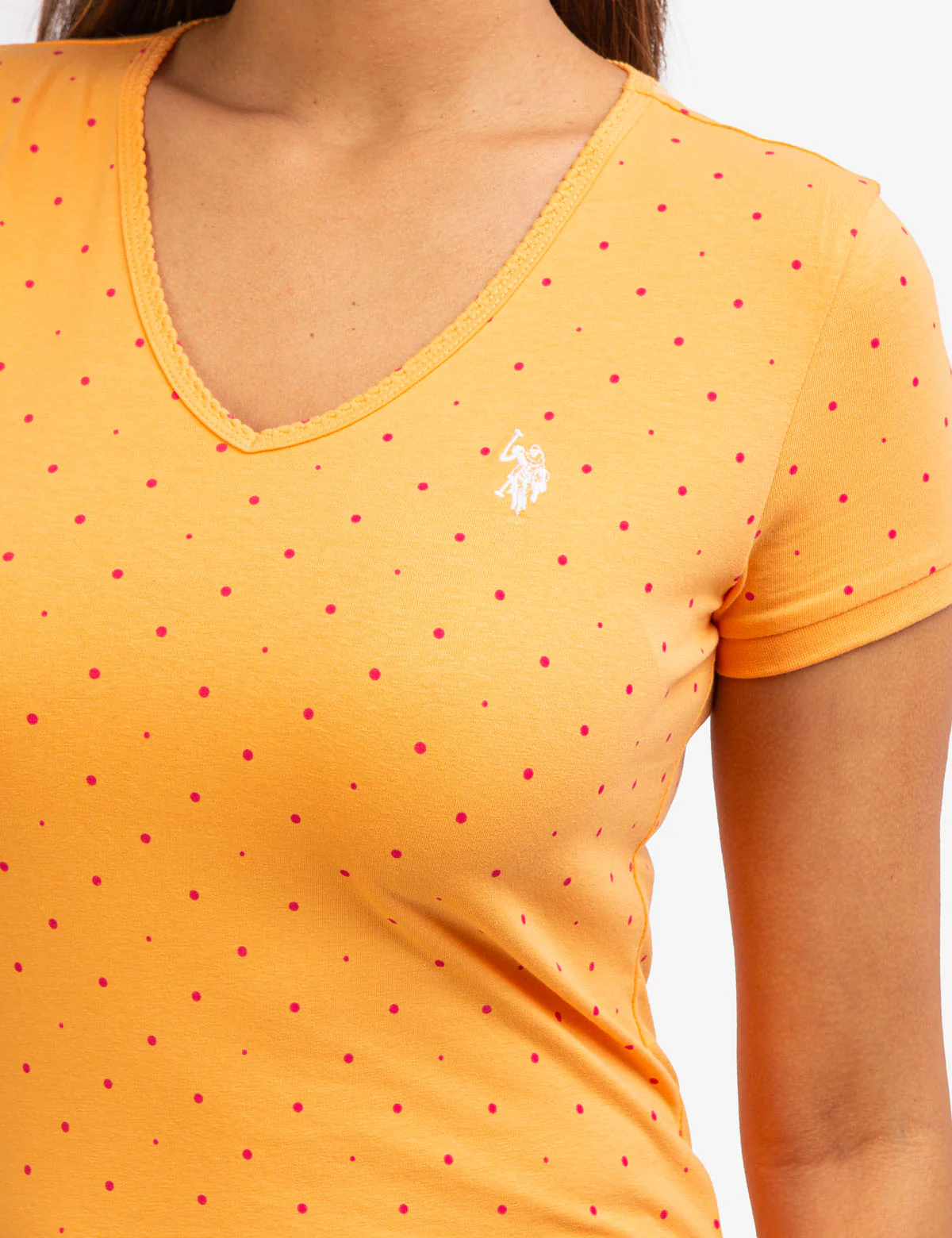 DOT V-NECK T-SHIRT - Image 19