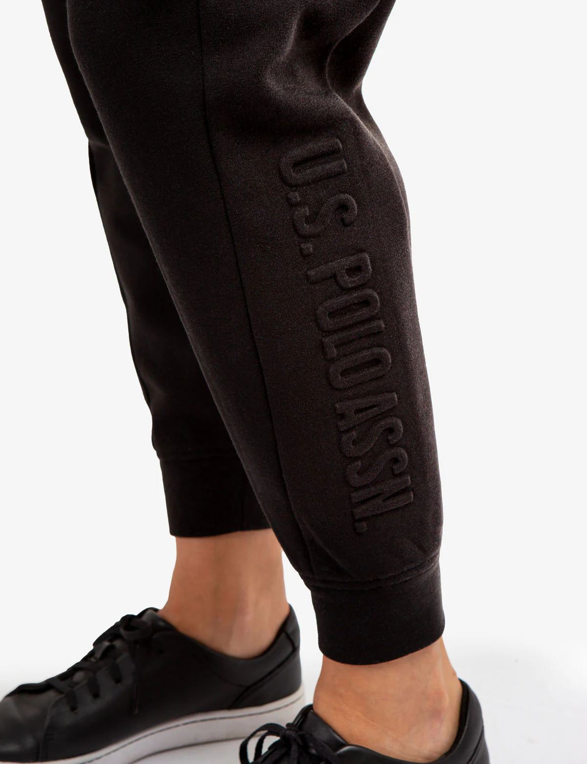 EMBOSSED JOGGER - Image 10