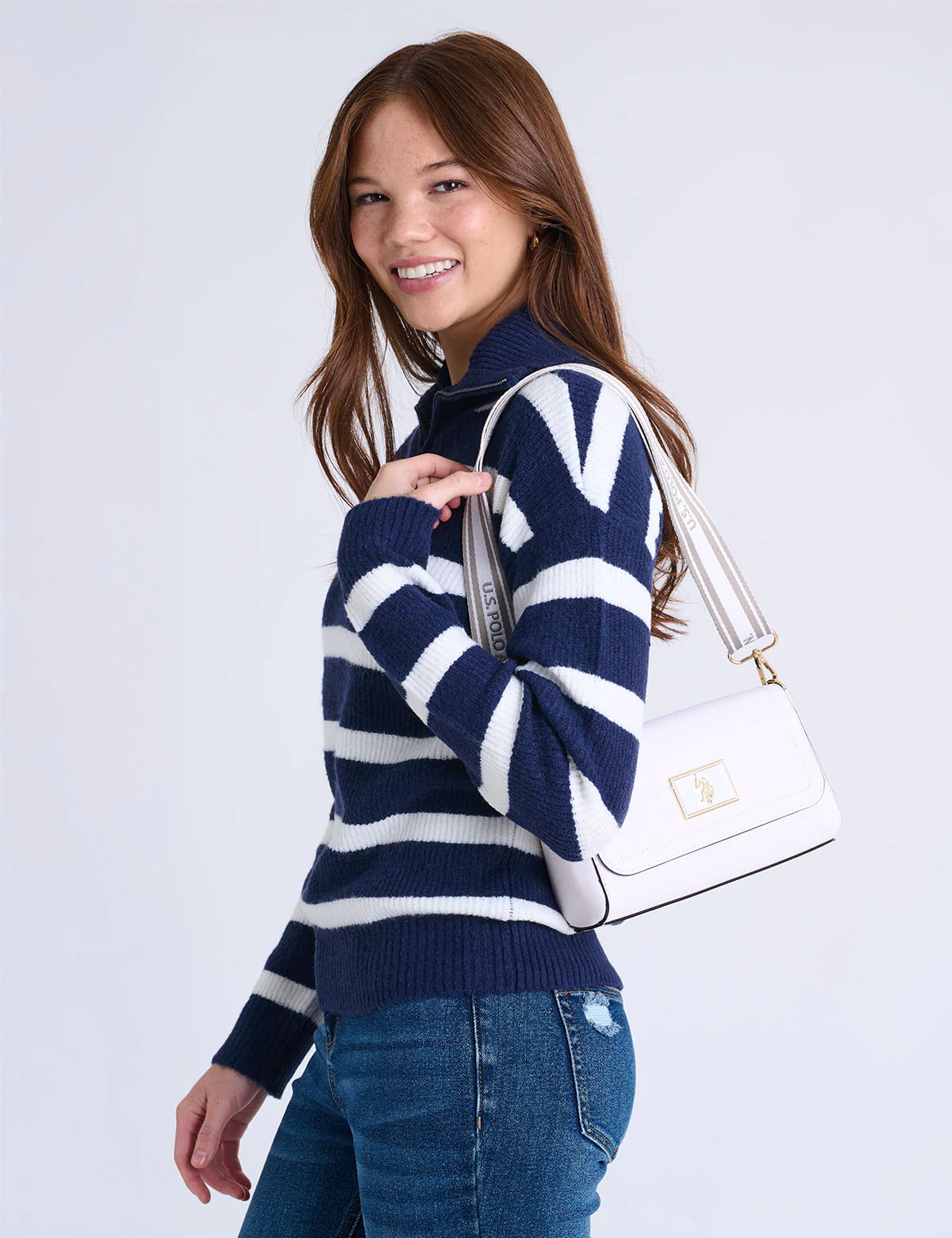 ENAMEL CROSSBODY BAG - Image 2
