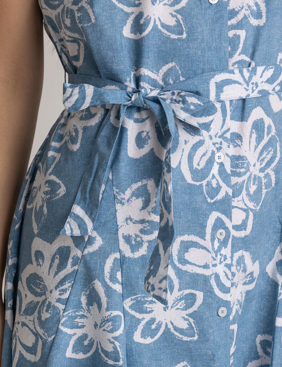 FIT AND FLARE FLORAL POPLIN DRESS - Image 8