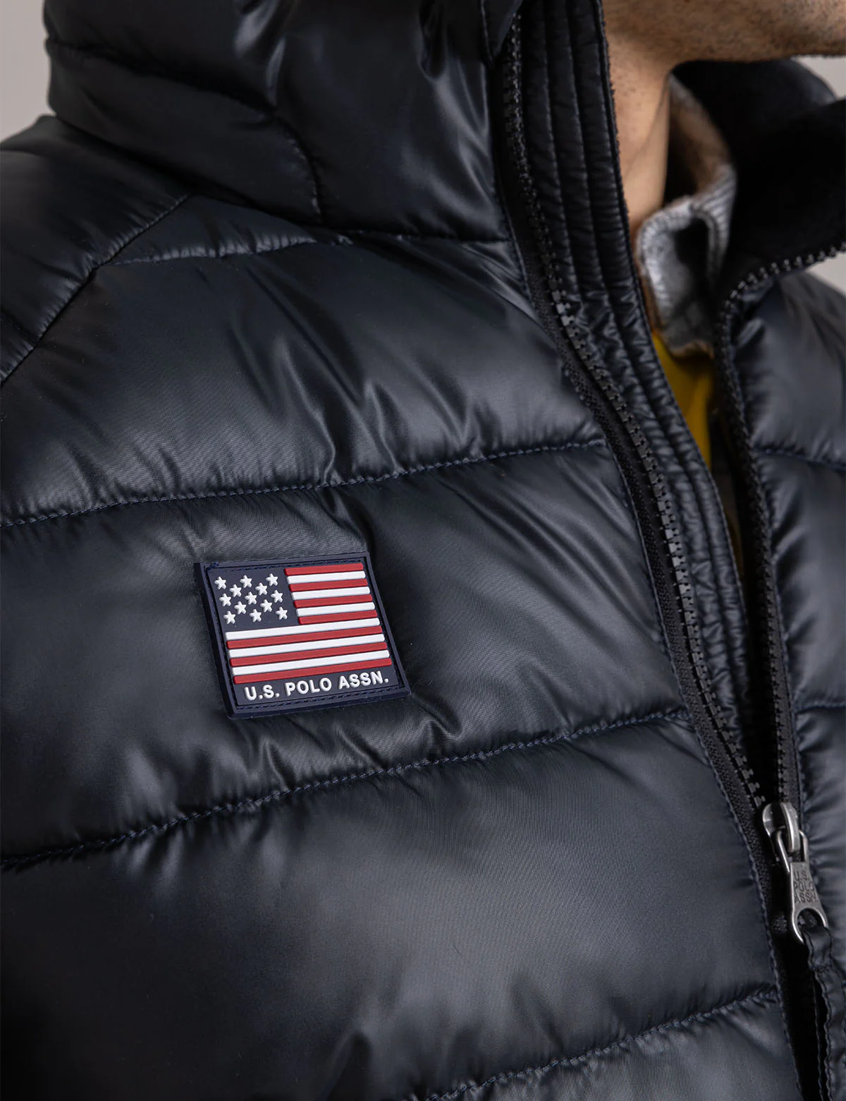 SMALL CHANNEL PACKABLE QUILTED JACKET - Image 11