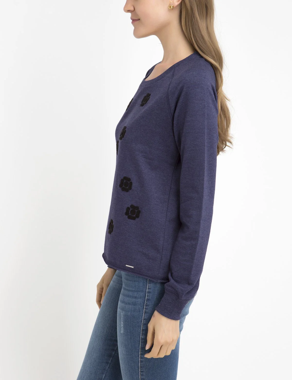 FLORAL APPLIQUE LONG SLEEVE SWEATSHIRT - Image 2