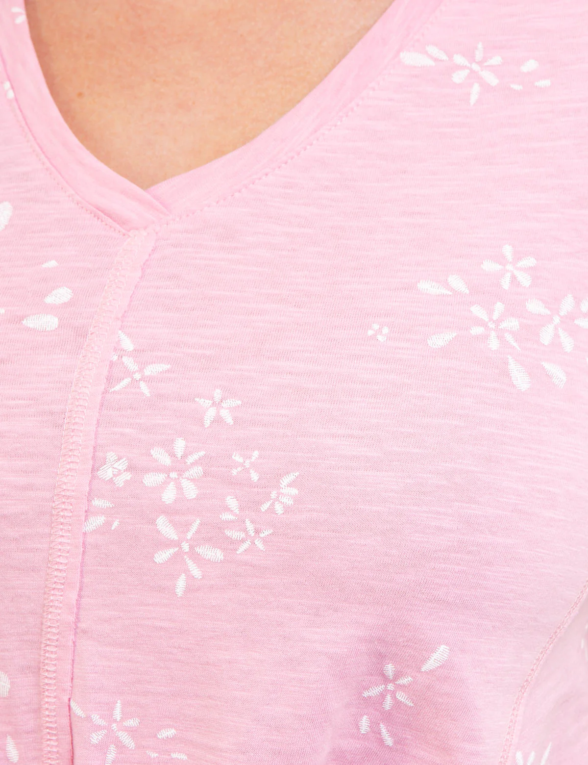 FLORAL V-NECK FRONT TIE TANK TOP - Image 10