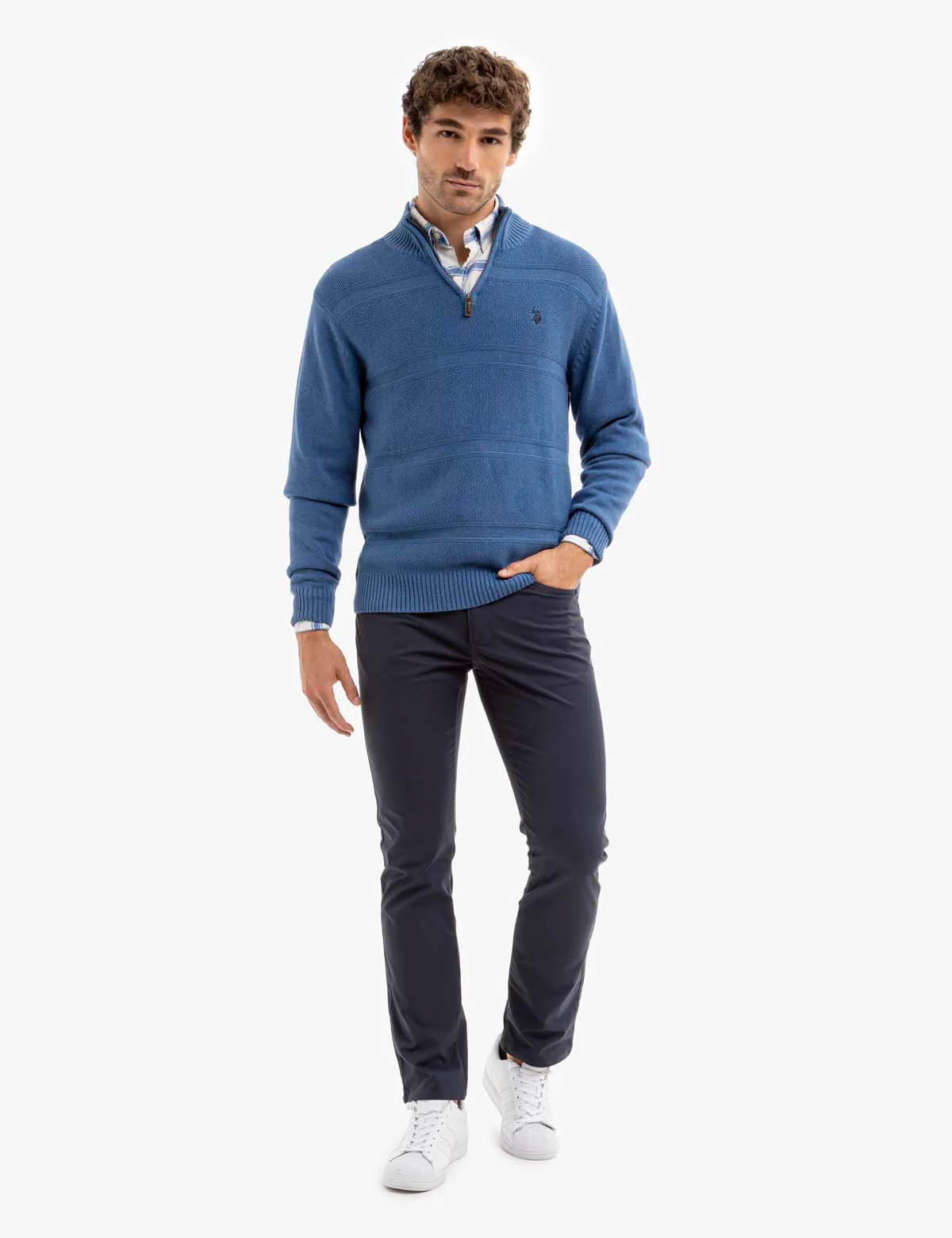 FRONT TEXTURED 1/4 ZIP SWEATER - Image 10