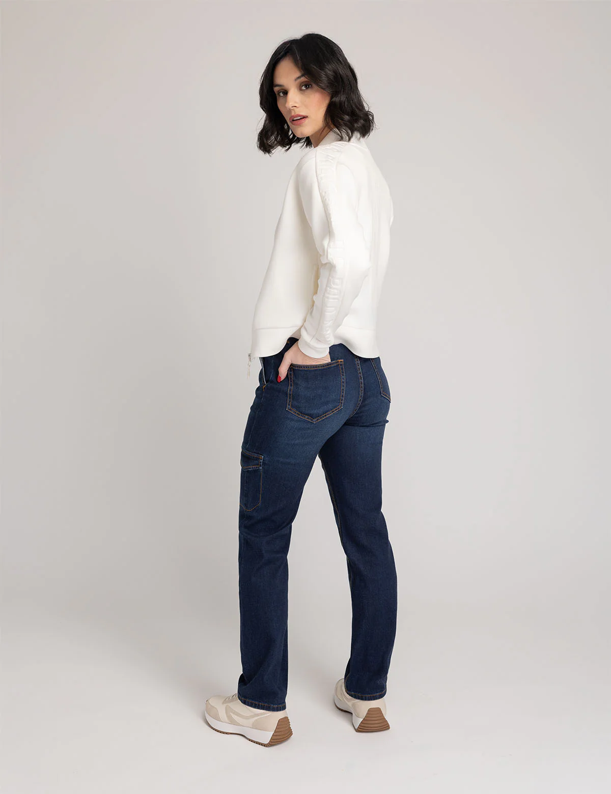 HIGH RISE CARGO JEANS - Image 3