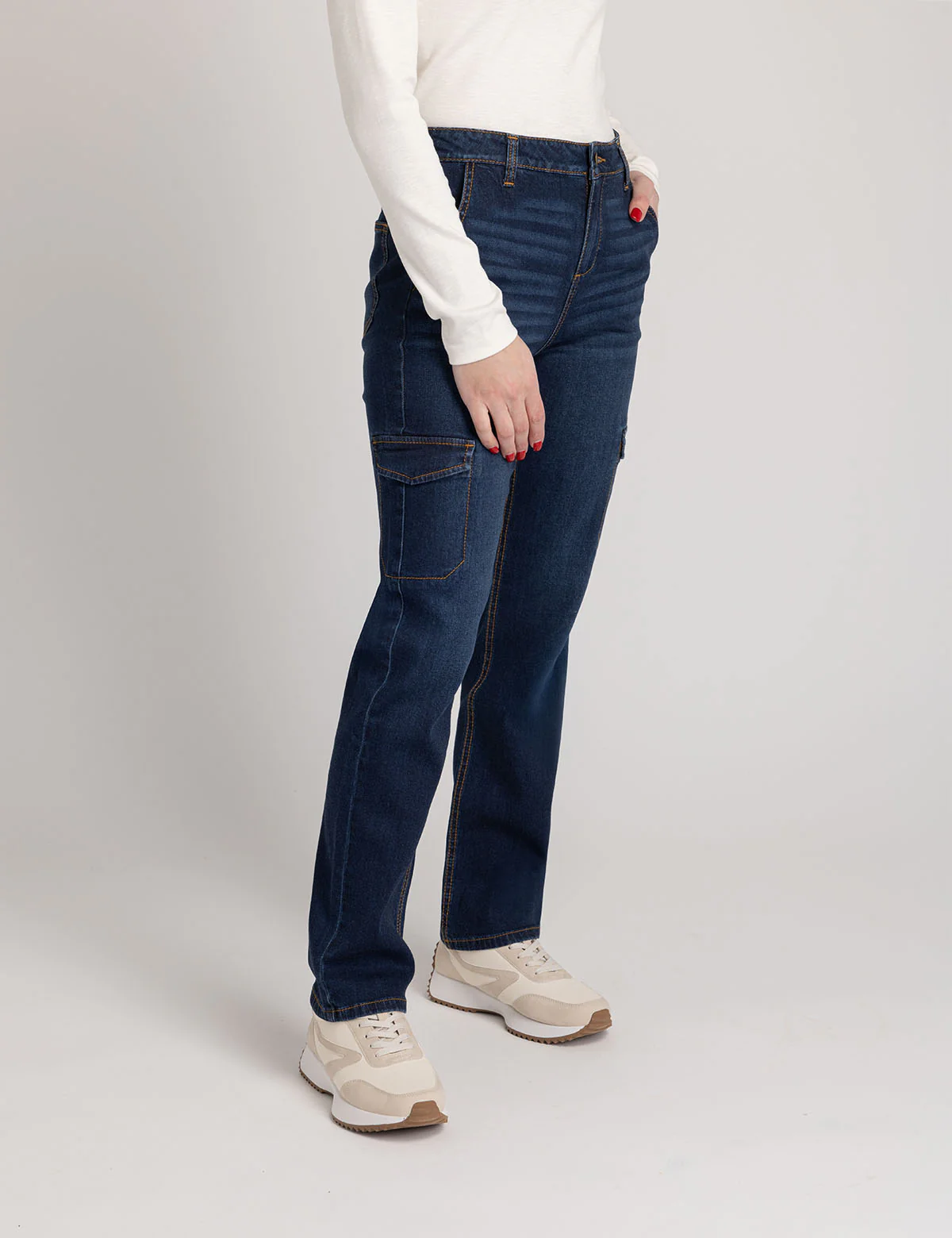 HIGH RISE CARGO JEANS - Image 7