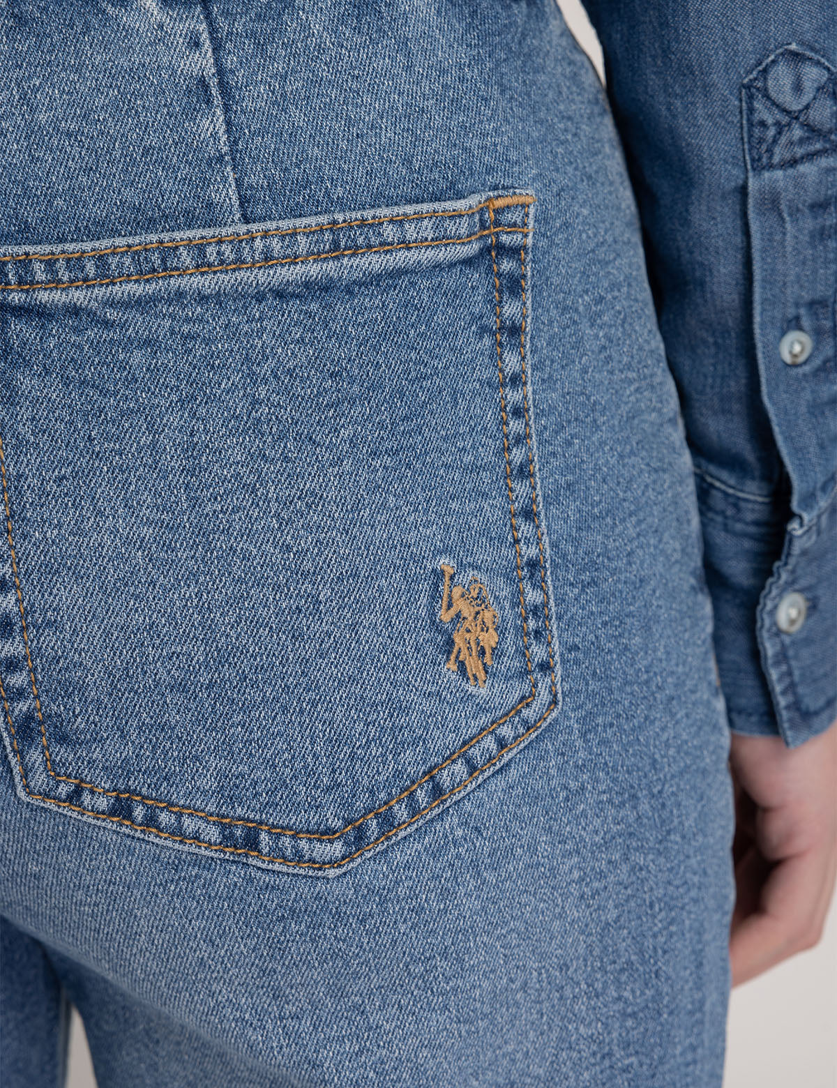 HIGH RISE PAPERBAG CROPPED JEANS - Image 5