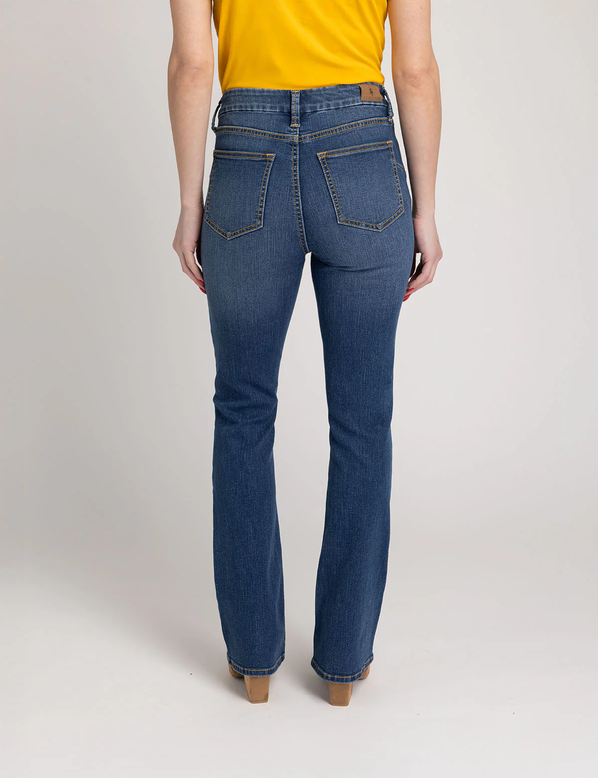 HIGH RISE SCULPTING BOOT CUT JEANS - Image 5