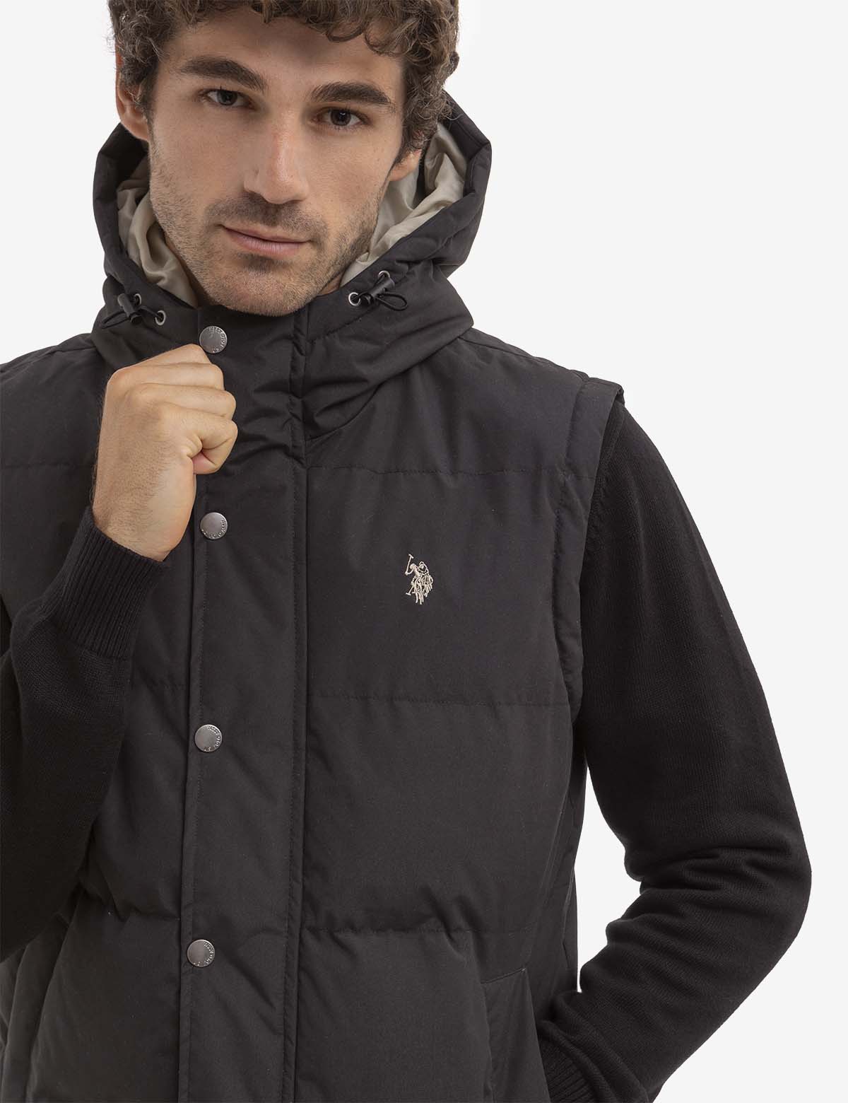 HOODED PUFFER VEST - Image 9