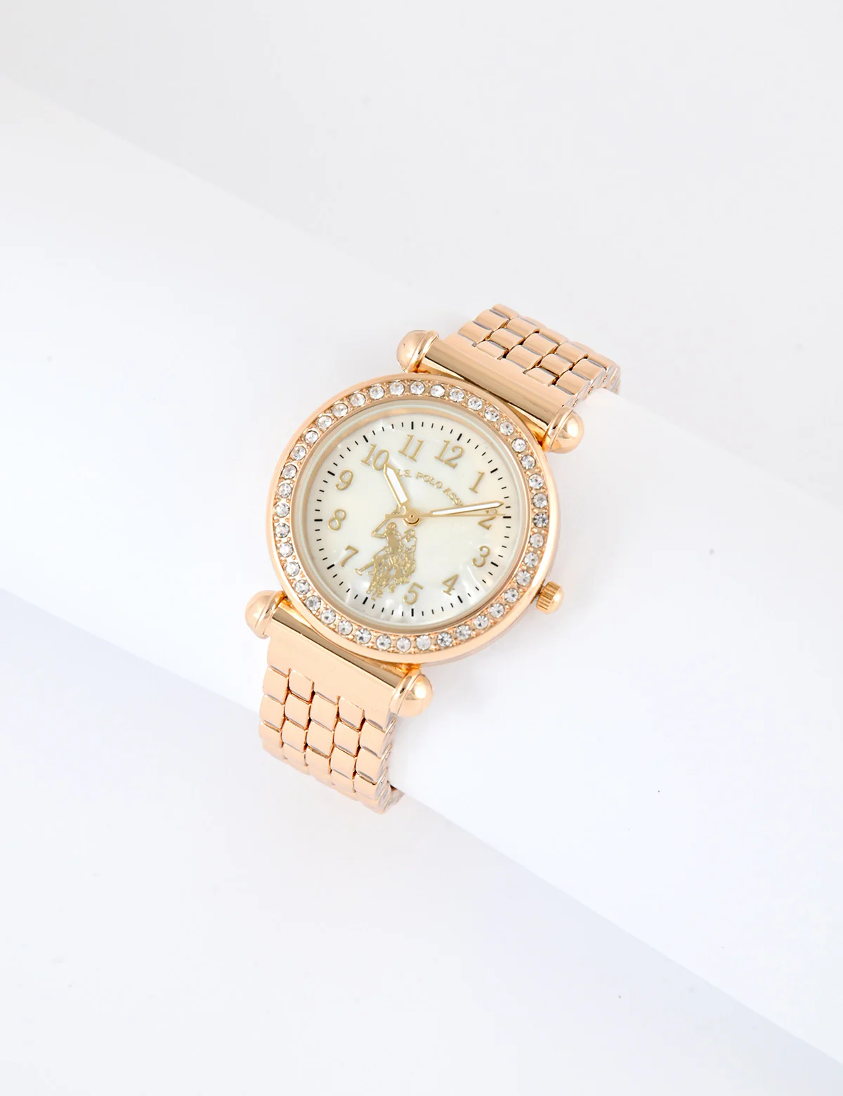 LADIES GOLDTONE BRACELET WATCH