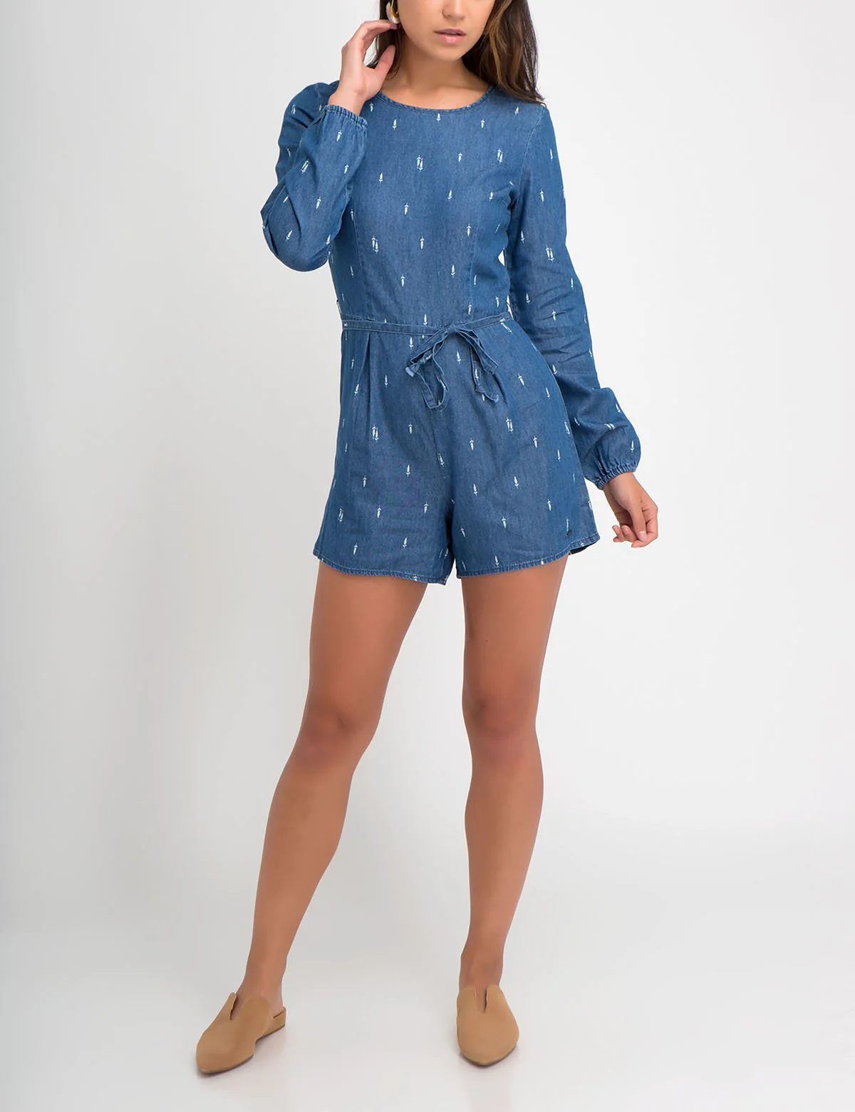 LIGHTWEIGHT DENIM LONG SLEEVE ROMPER