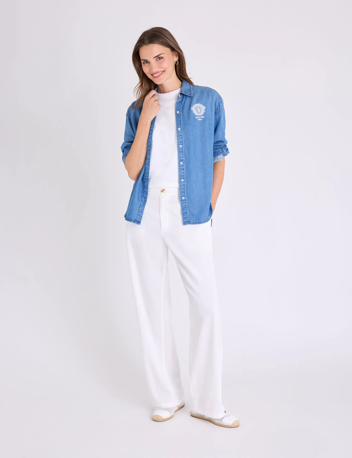 LONG SLEEVE OVERSIZED DENIM SHIRT WITH CREST - Image 2