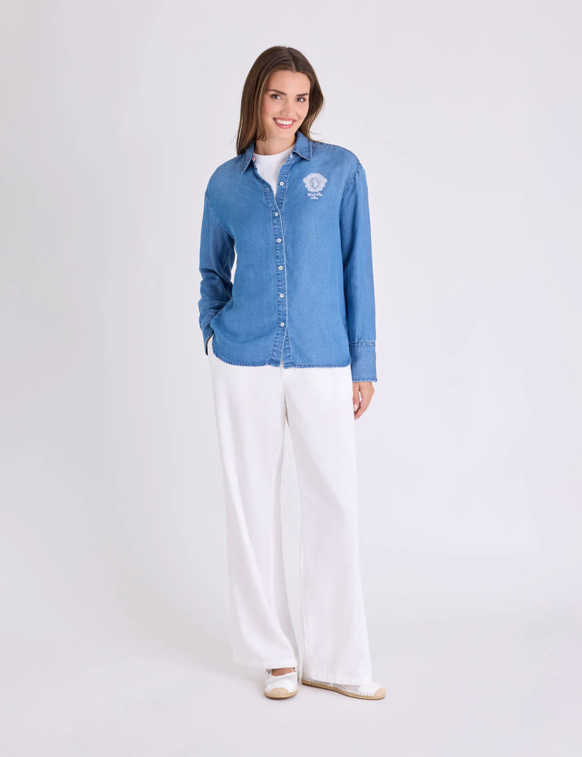LONG SLEEVE OVERSIZED DENIM SHIRT WITH CREST - Image 4
