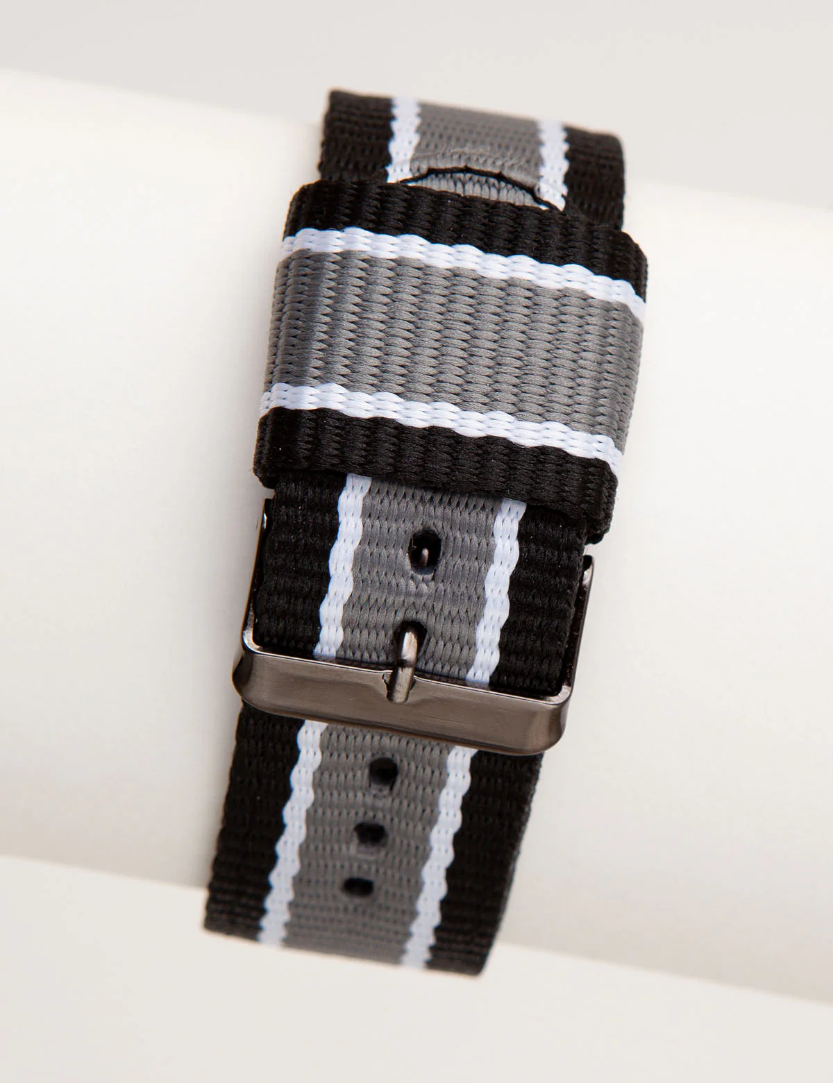 MEN'S LOGO STRIPE STRAP WATCH - Image 3