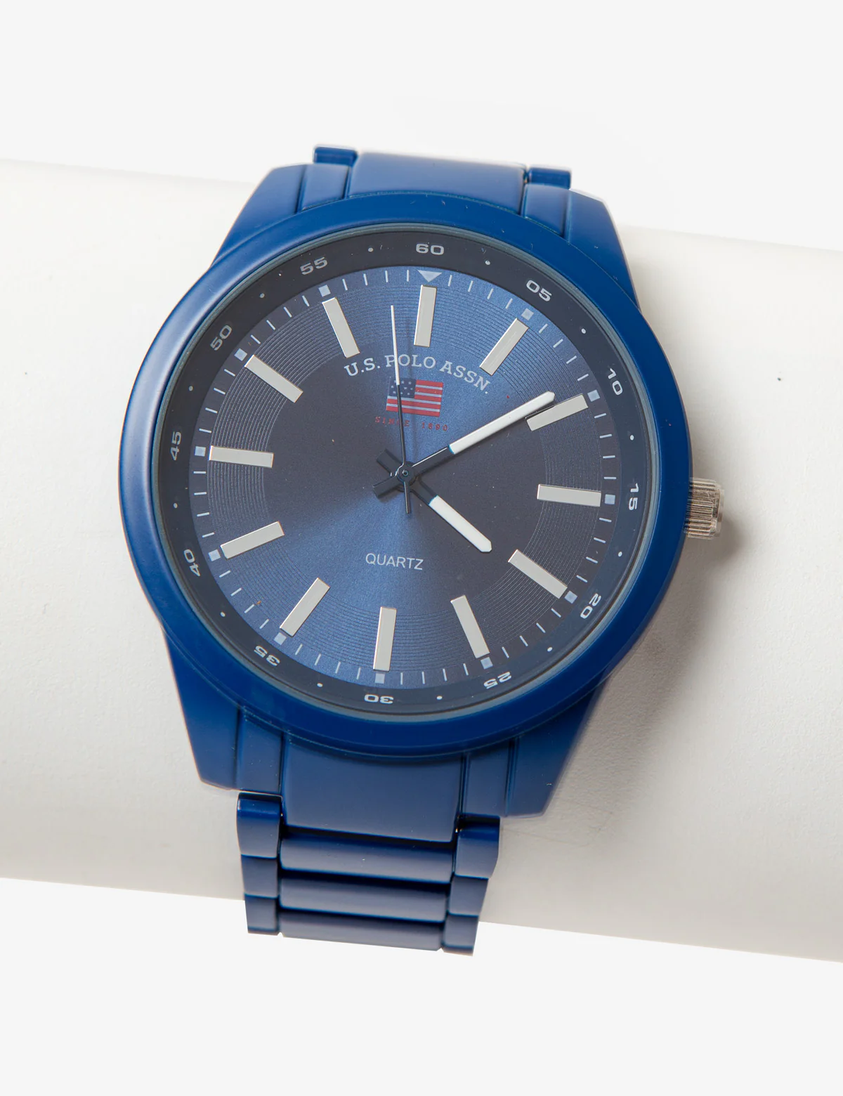 MEN'S NAVY BLUE PLATED ANALOG BRACELET WATCH