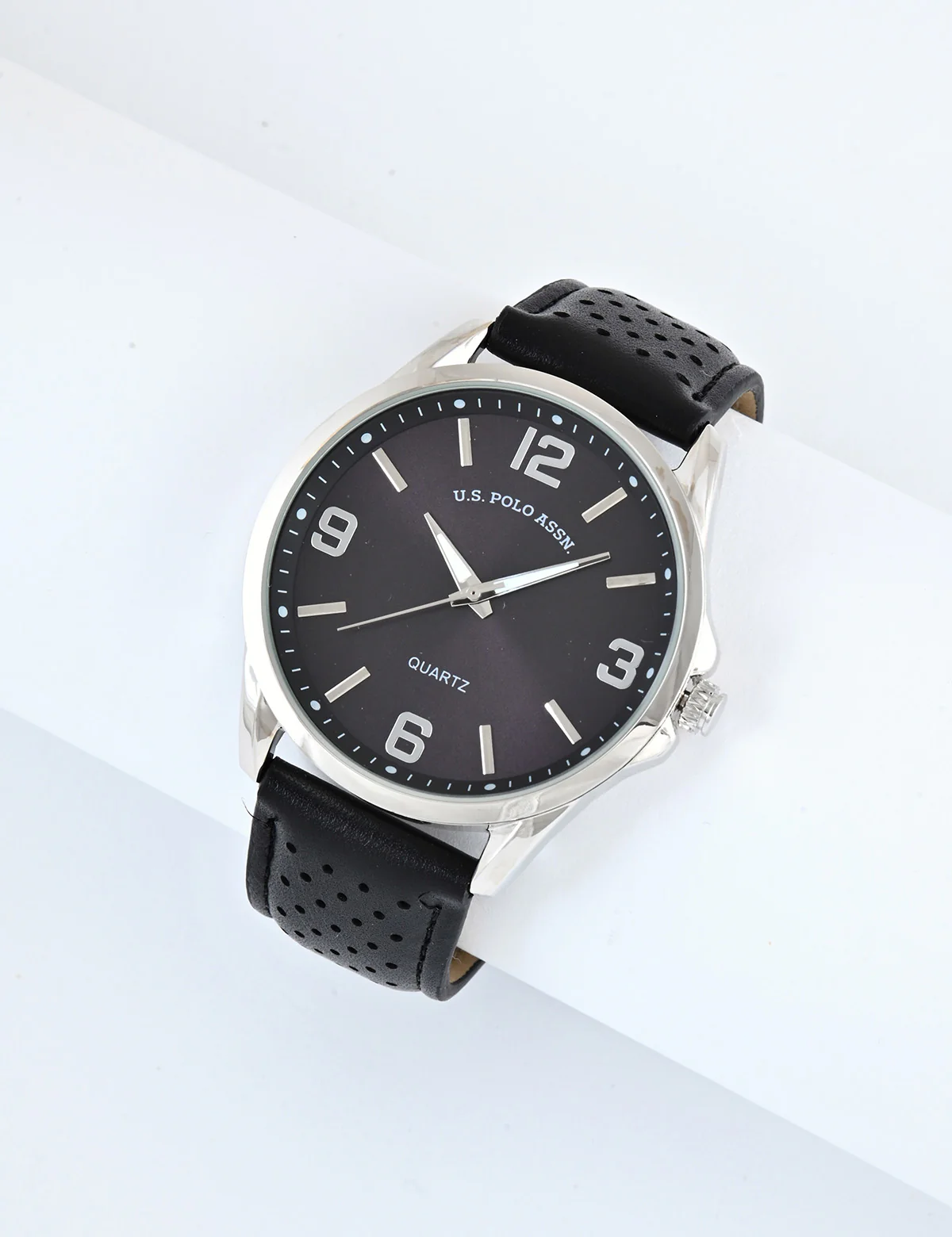 MENS PERFORATED BLACK STRAP ANALOG WATCH