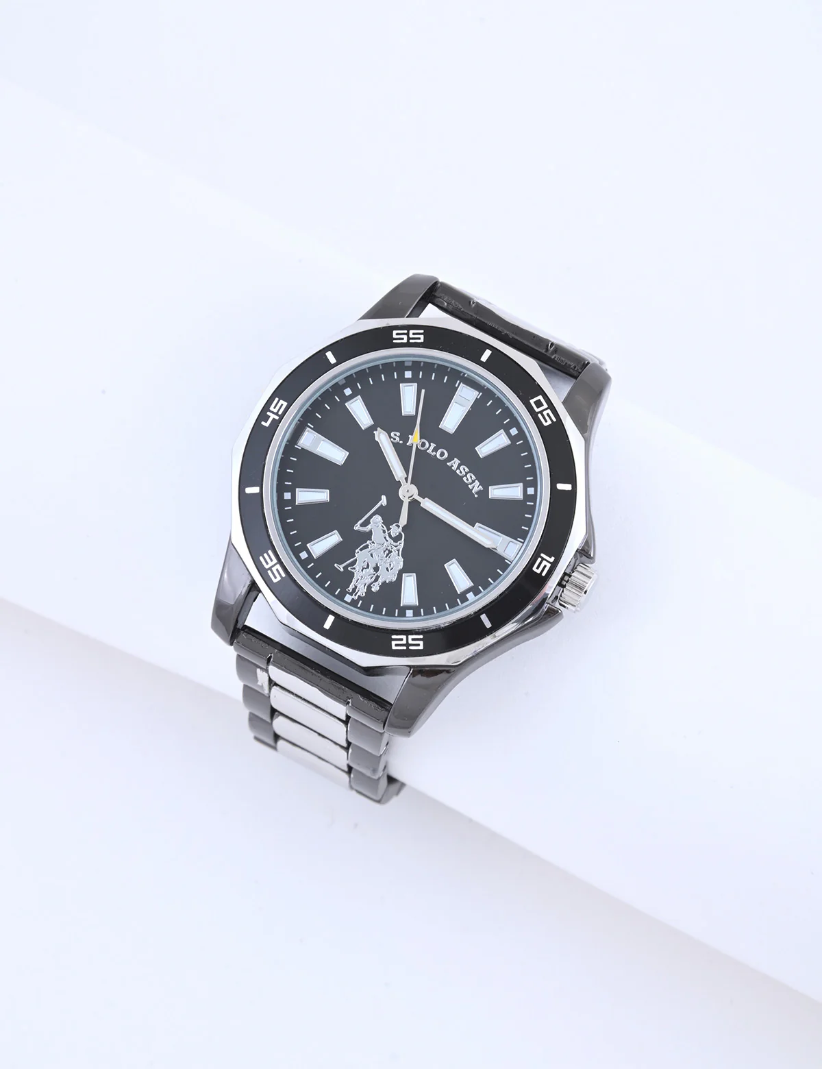 MEN'S SILVER AND BLACK LINK WATCH