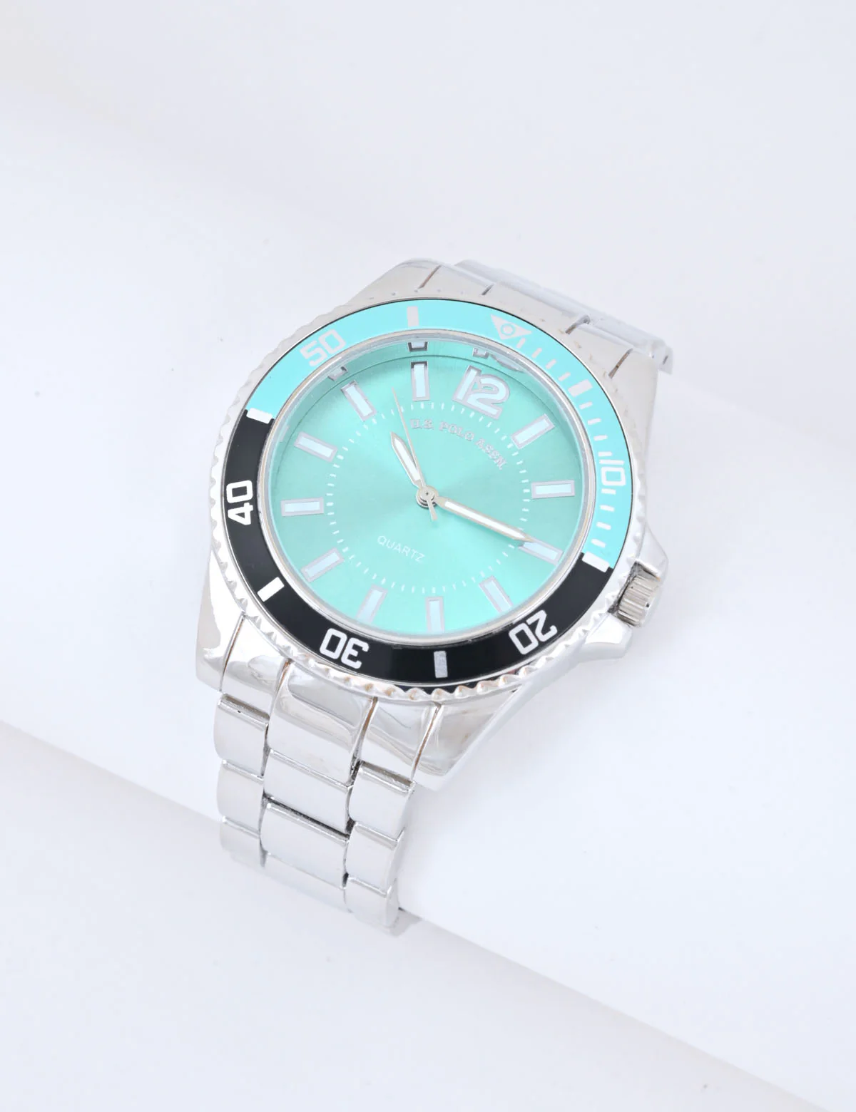 MEN'S SILVERTONE W TEAL ANALOG WATCH