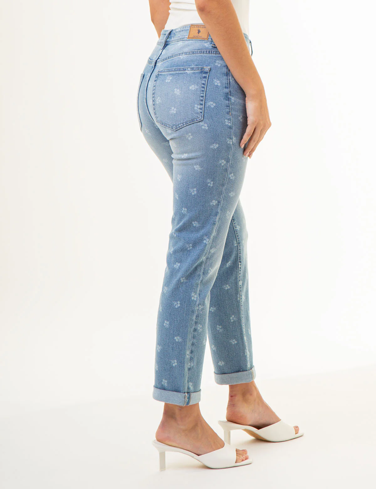 MID RISE BOYFRIEND JEANS - Image 3
