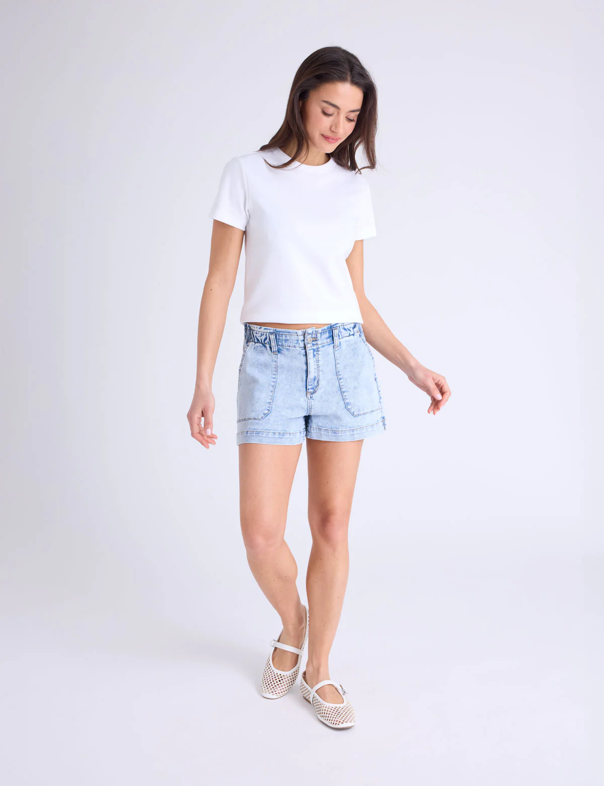 PATCH POCKET PAPERBAG DENIM SHORTS - Image 2