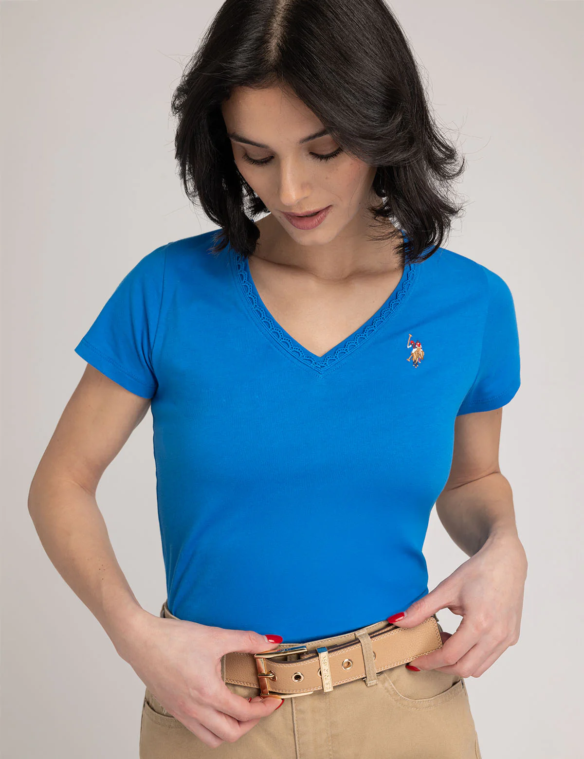 SCALLOP TRIM V-NECK T-SHIRT - Image 14