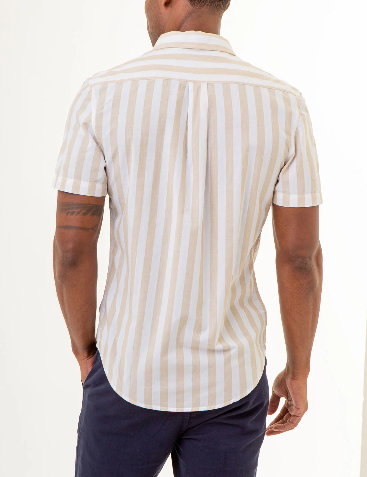 SHORT SLEEVE HEATHER POPLIN STRIPED SHIRT - Image 10