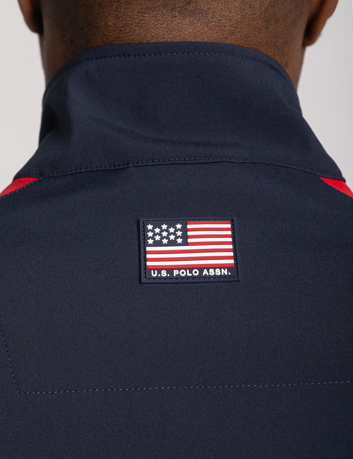 SHOULDER PANEL SOFTSHELL JACKET - Image 6