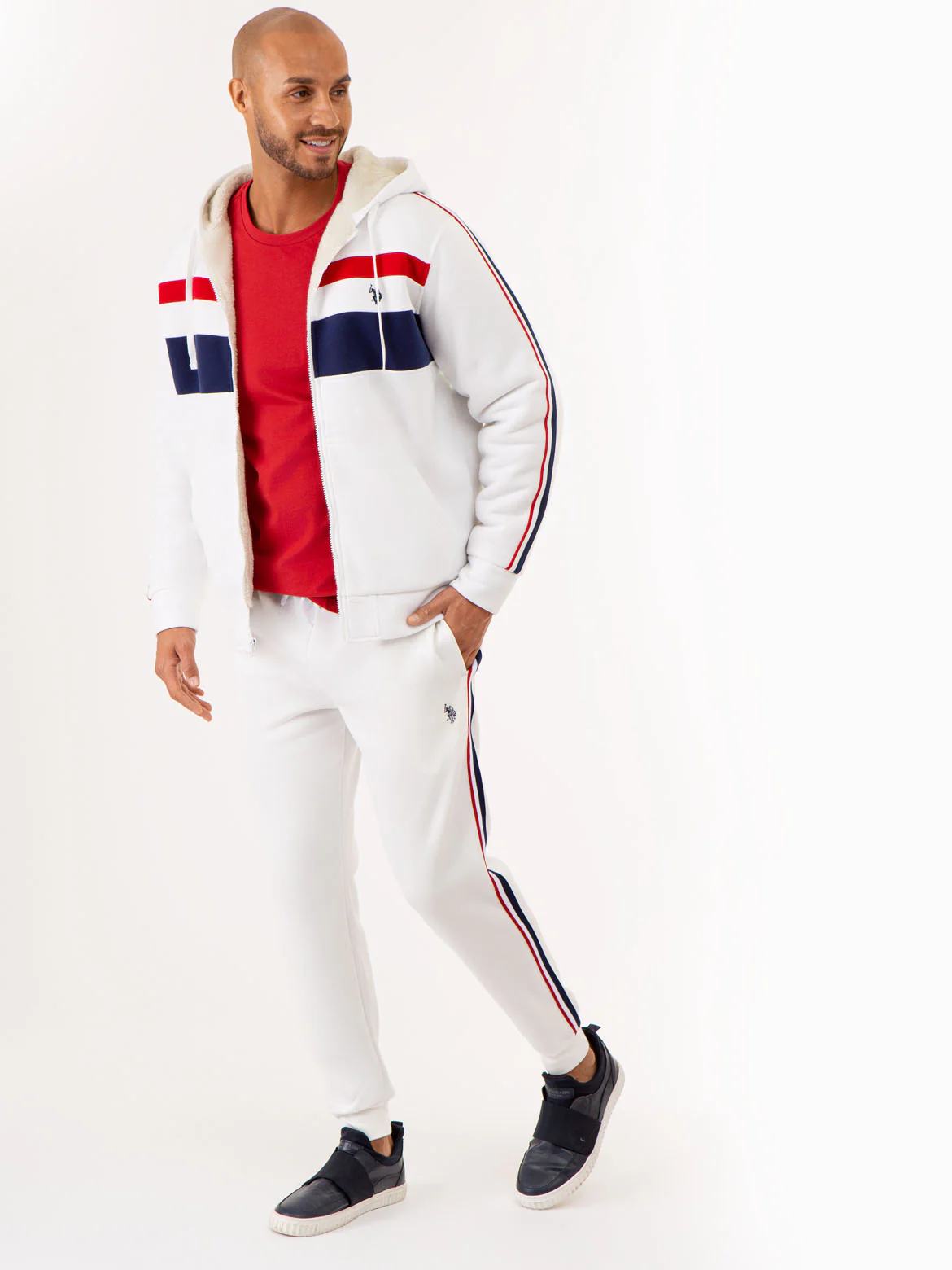 SIGNATURE STRIPE JOGGER - Image 11