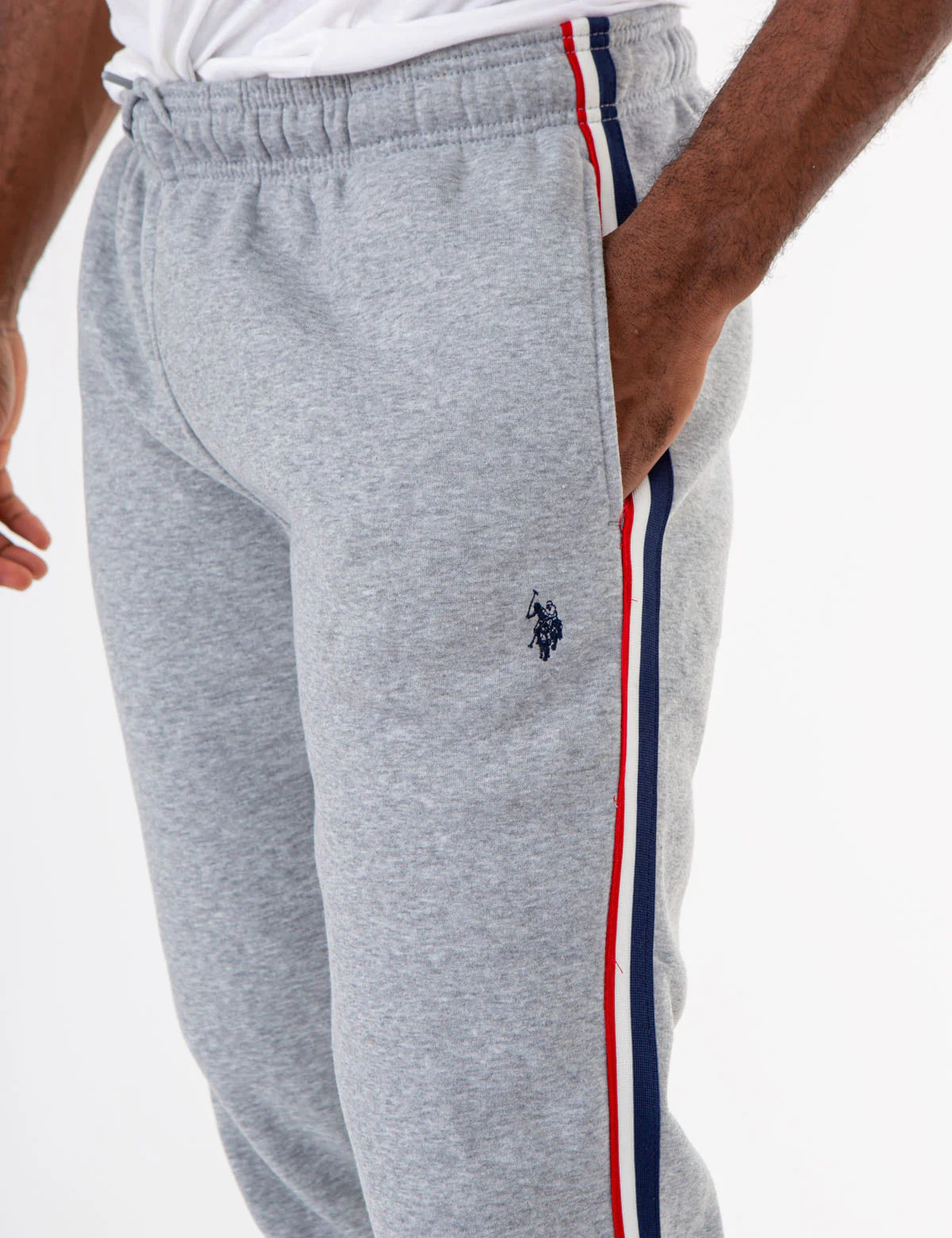 SIGNATURE STRIPE JOGGER - Image 16