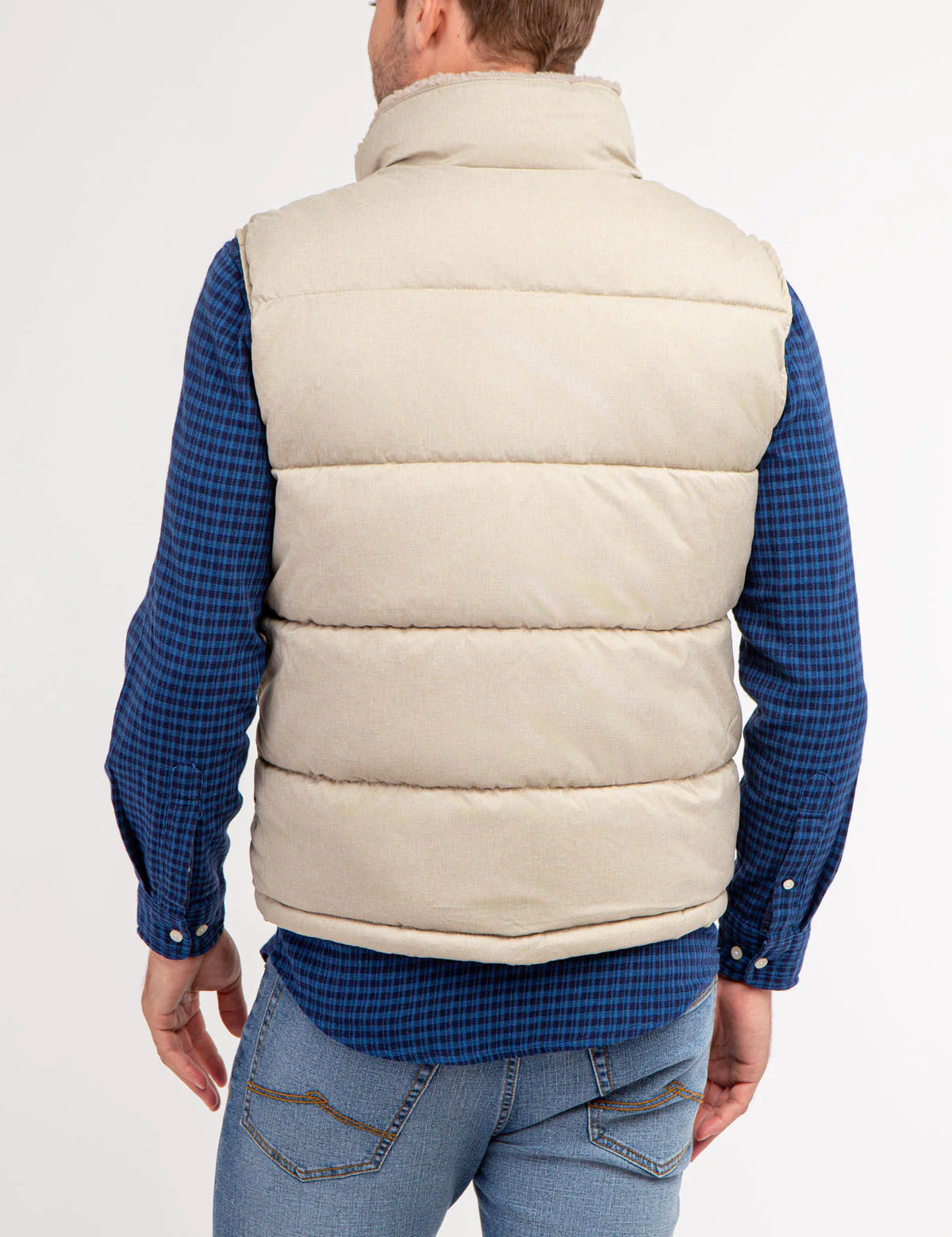 SIGNATURE VEST WITH SHERPA COLLAR - Image 3