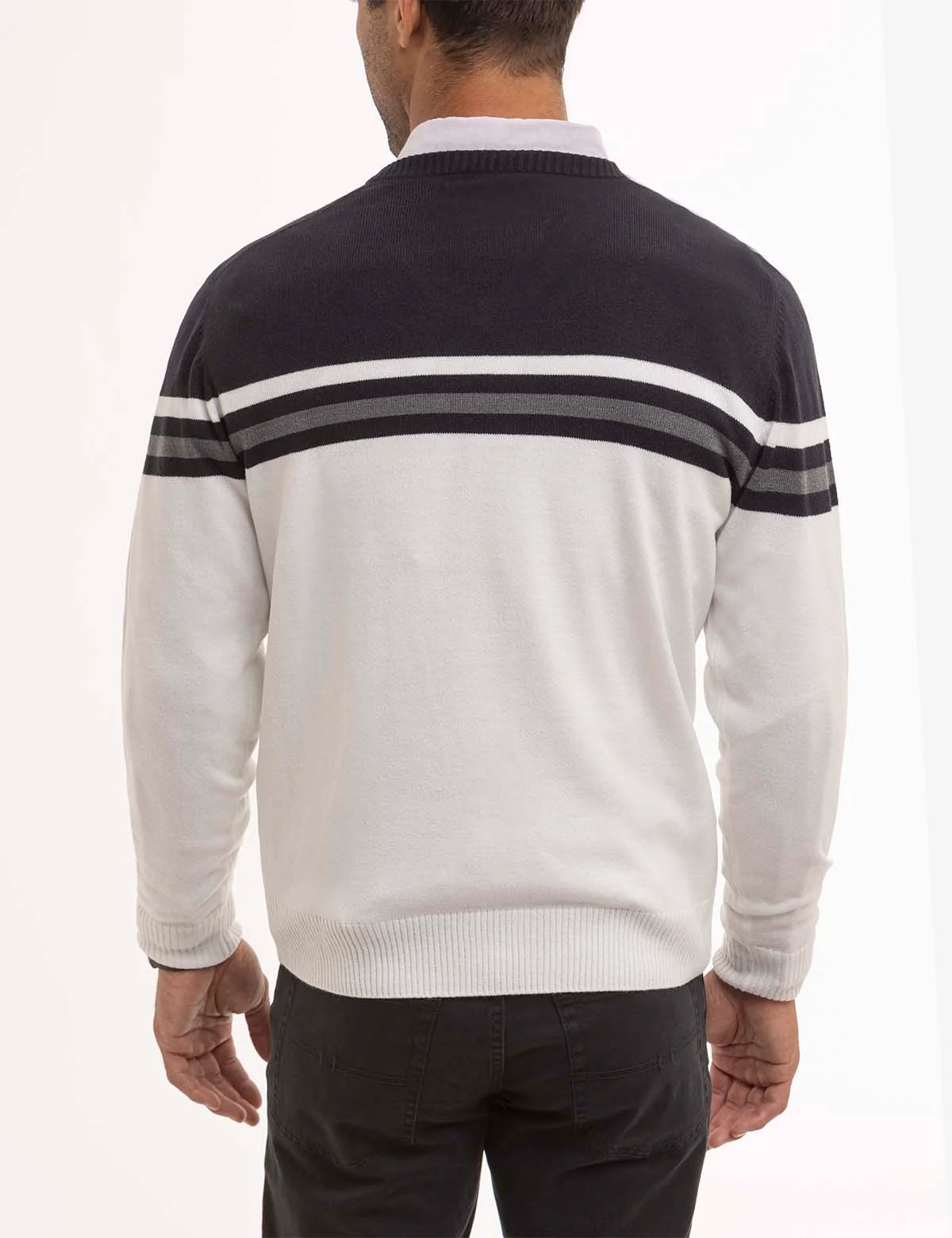SOFT ENGINEERED STRIPE V-NECK SWEATER - Image 4