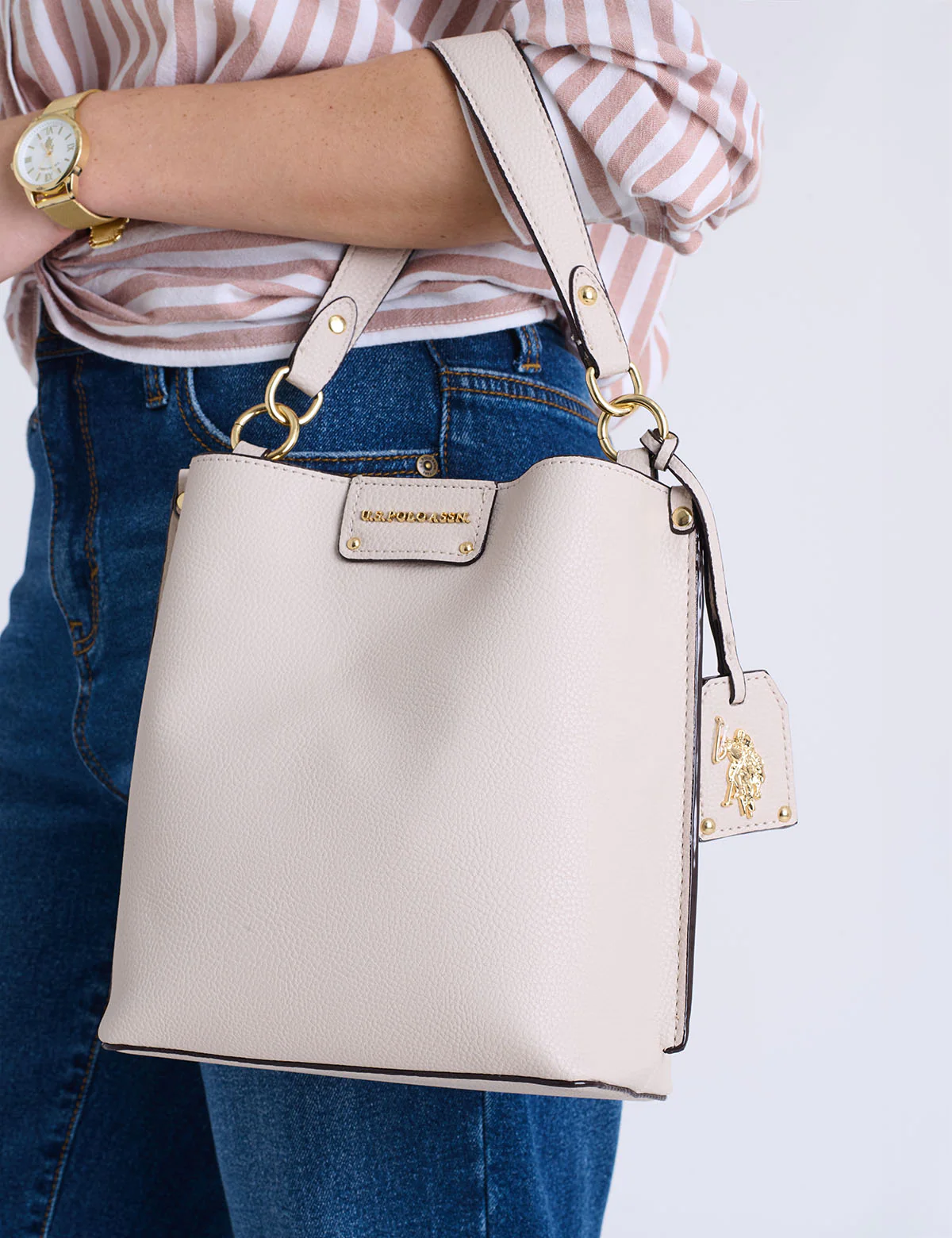 SOLID BUCKET BAG WITH CROSSBODY STRAP - Image 10
