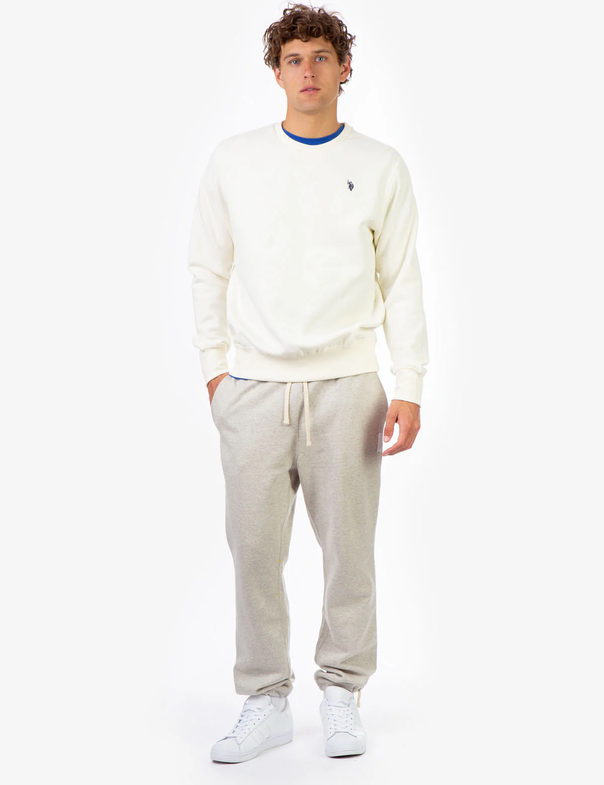 SOLID CREW NECK SWEATSHIRT - Image 2