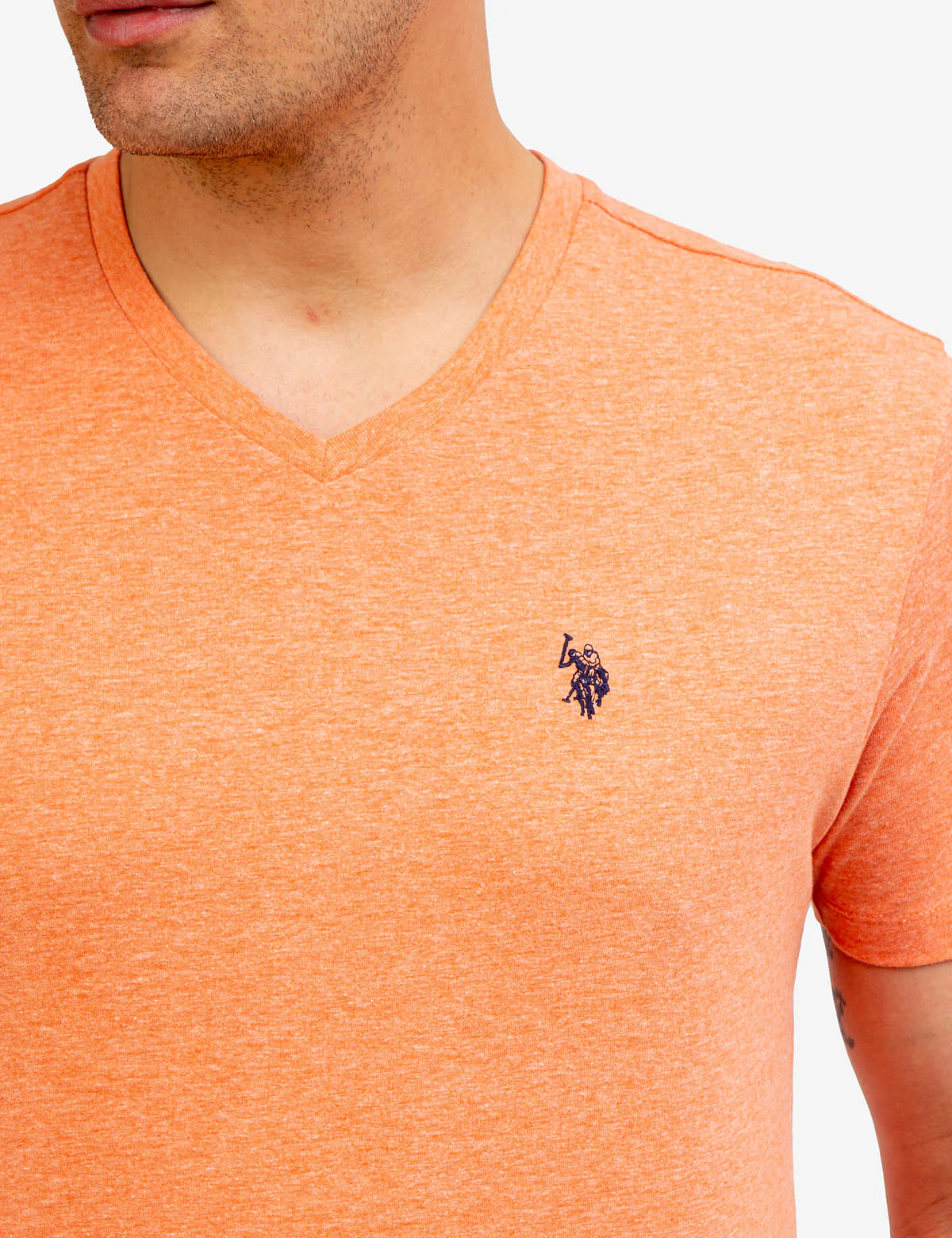 SOLID V-NECK T-SHIRT - Image 15