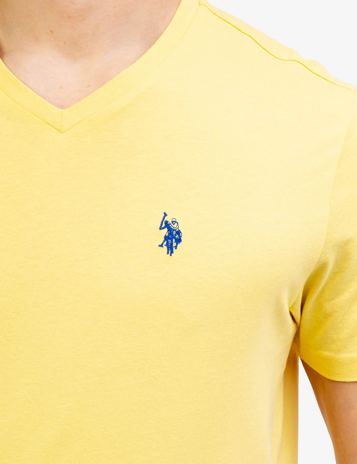 SOLID V-NECK T-SHIRT - Image 25