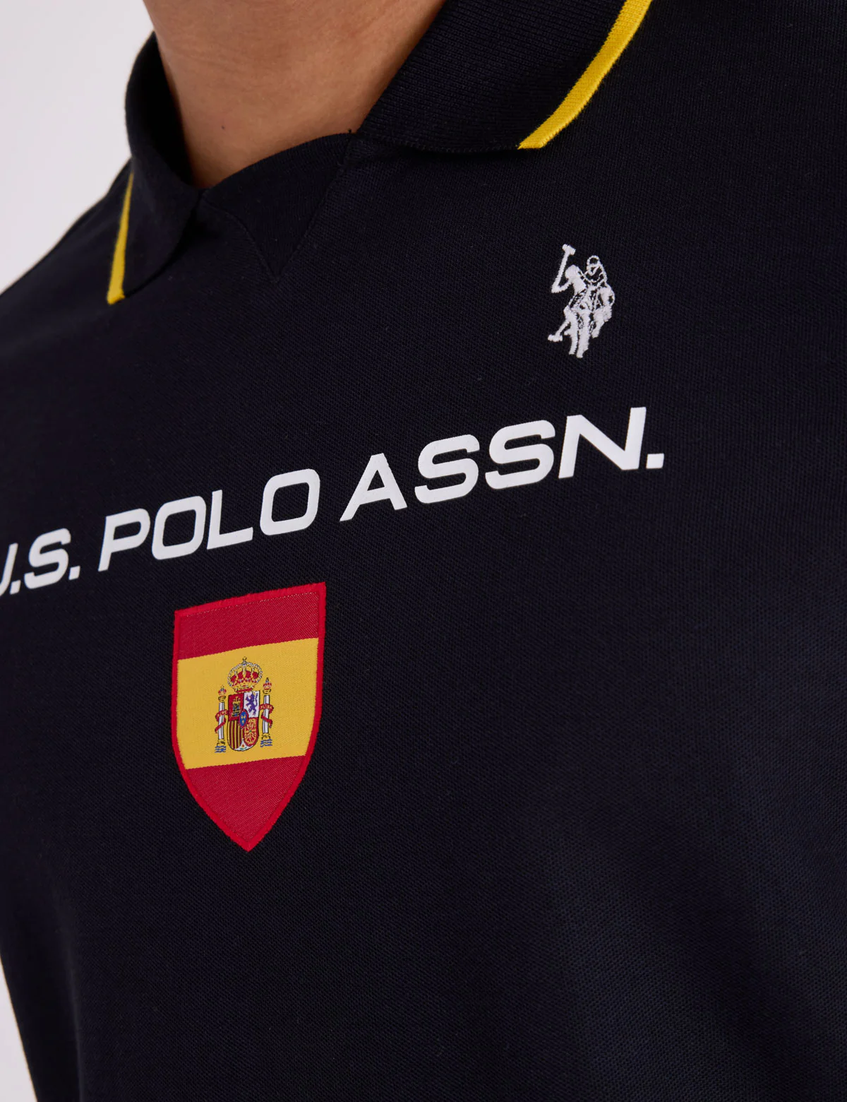 SPAIN SHIELD PERFORMANCE PIQUE POLO SHIRT - Image 3