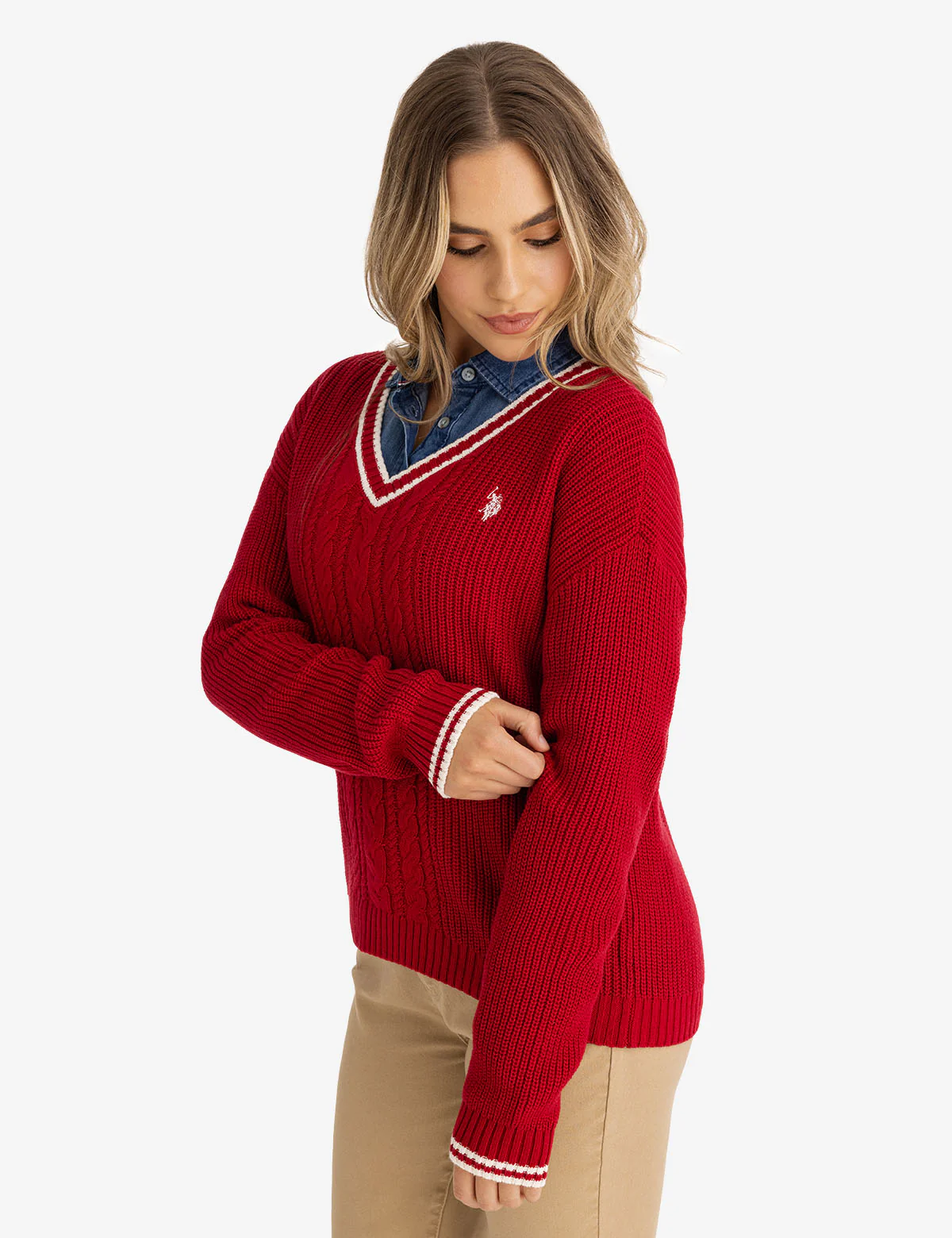 TIPPED CABLE V-NECK SWEATER - Image 13