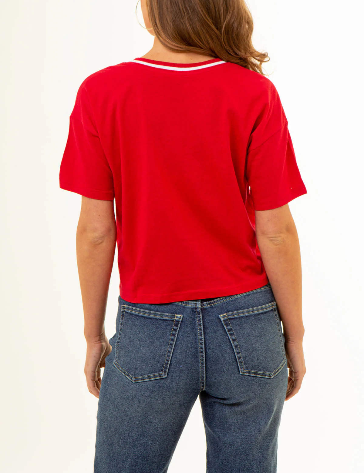 TIPPED V-NECK GRAPHIC T-SHIRT - Image 2