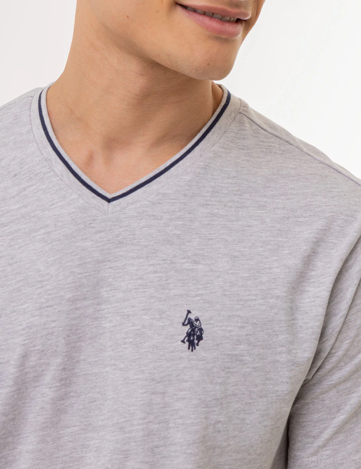 TIPPED V-NECK JERSEY T-SHIRT - Image 14