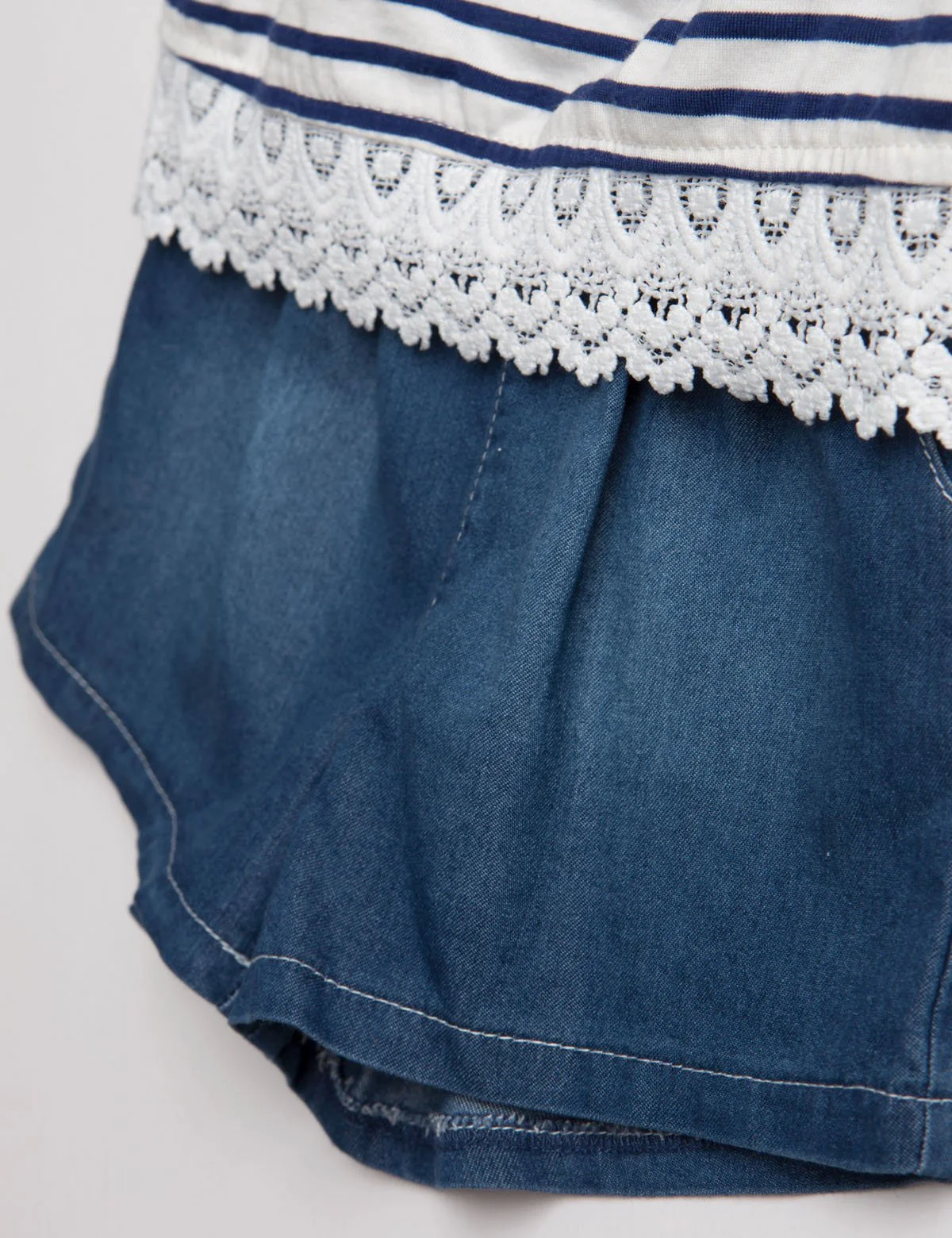 TODDLER NAVY AND VANILLA ROMPER - Image 7