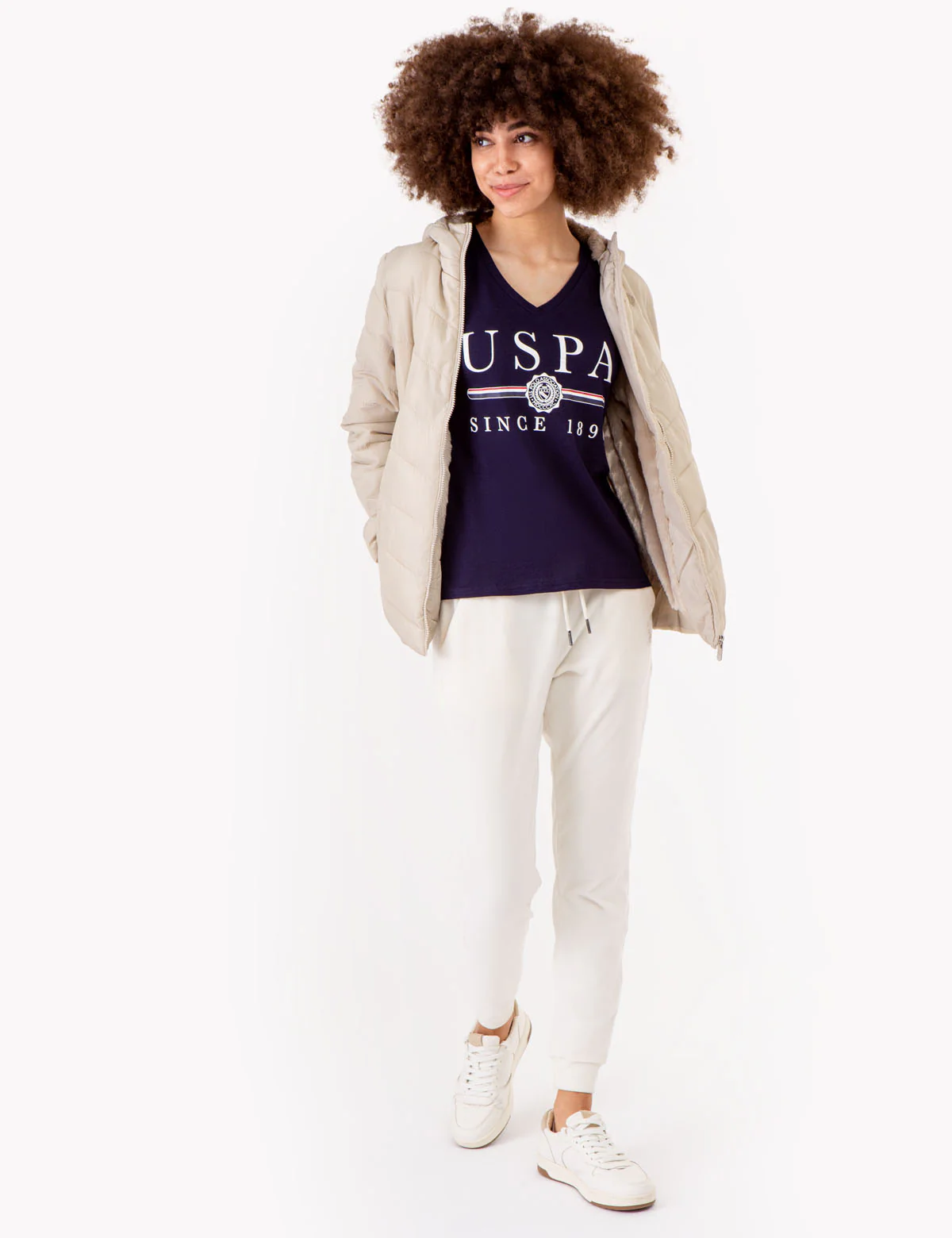 USPA MEDALLION V-NECK T-SHIRT - Image 9
